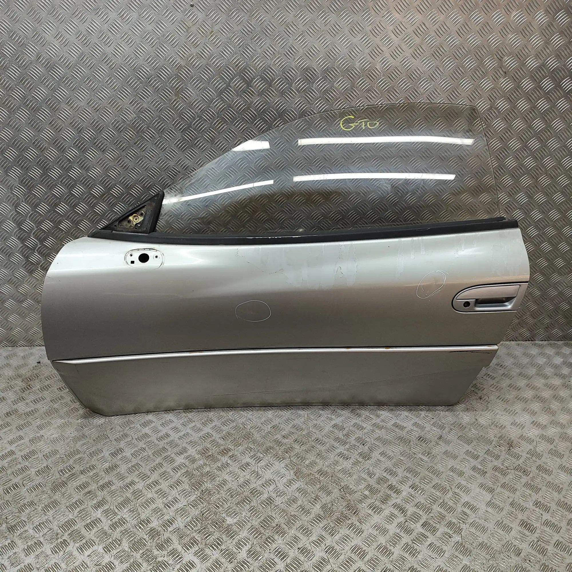 Mitsubishi 3000 GT Front Left Door MB637503 Front Left Door MITSUBISHI 3000 (GT Co...