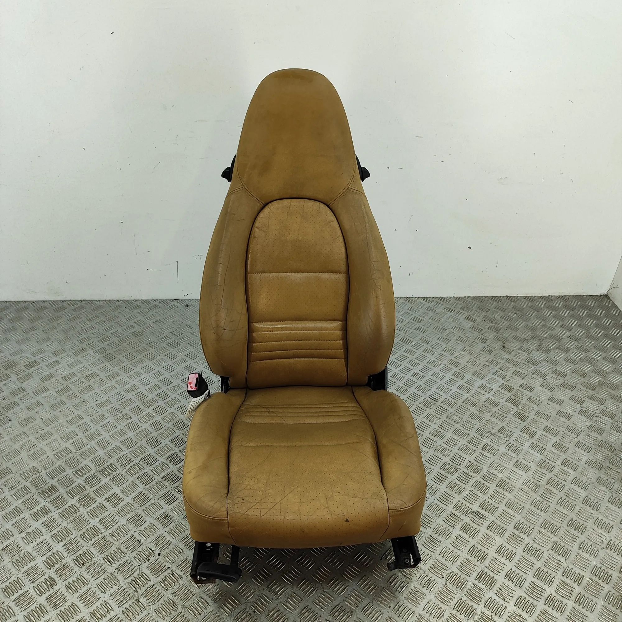 Porsche Boxster (986) Front Left Seat 99652168900 Front Left Seat PORSCHE BOXSTER (98...