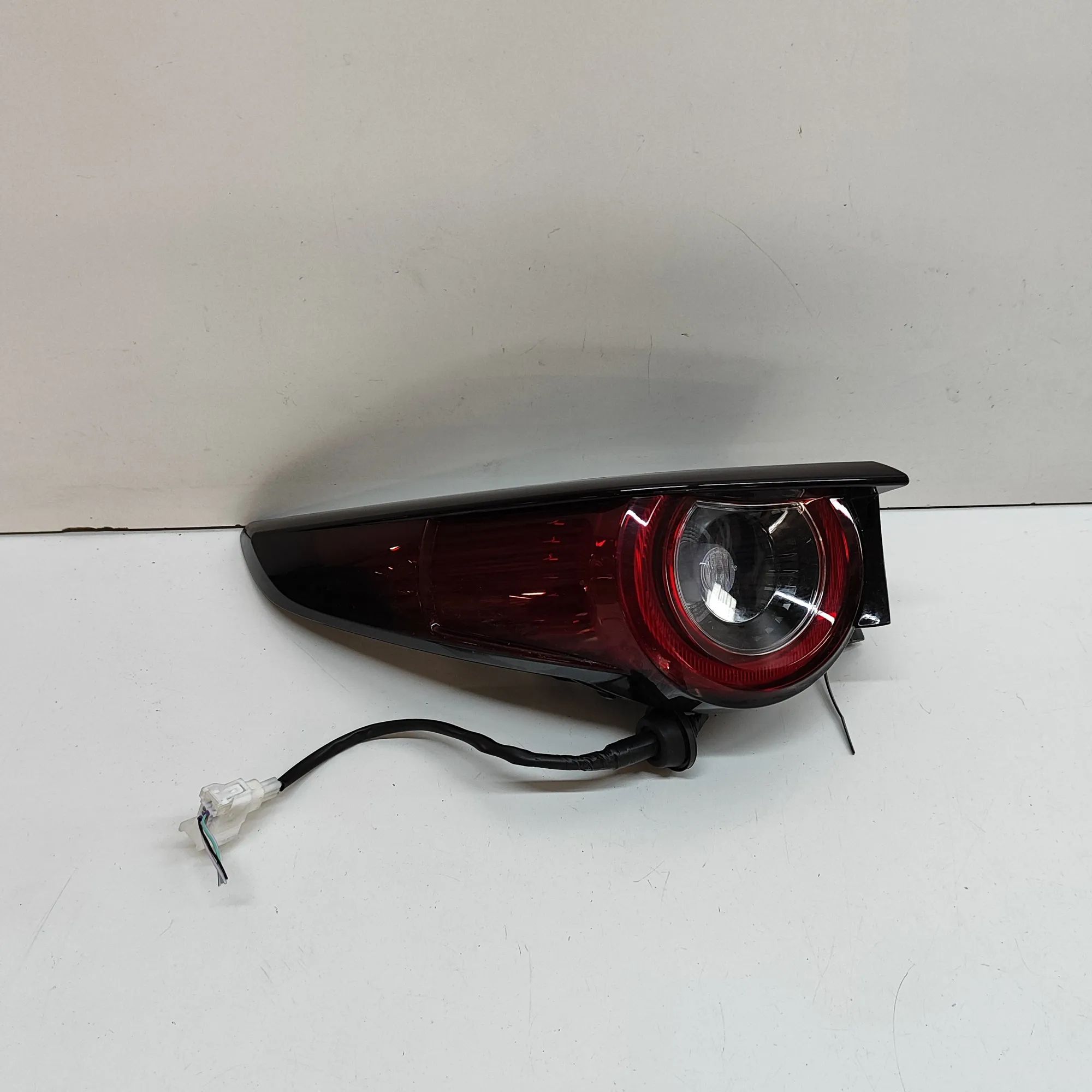 Mazda 3 (BP) Rear Left Tail Light EX38-51-160 Rear Left Tail Light MAZDA CX-3 (0 ...