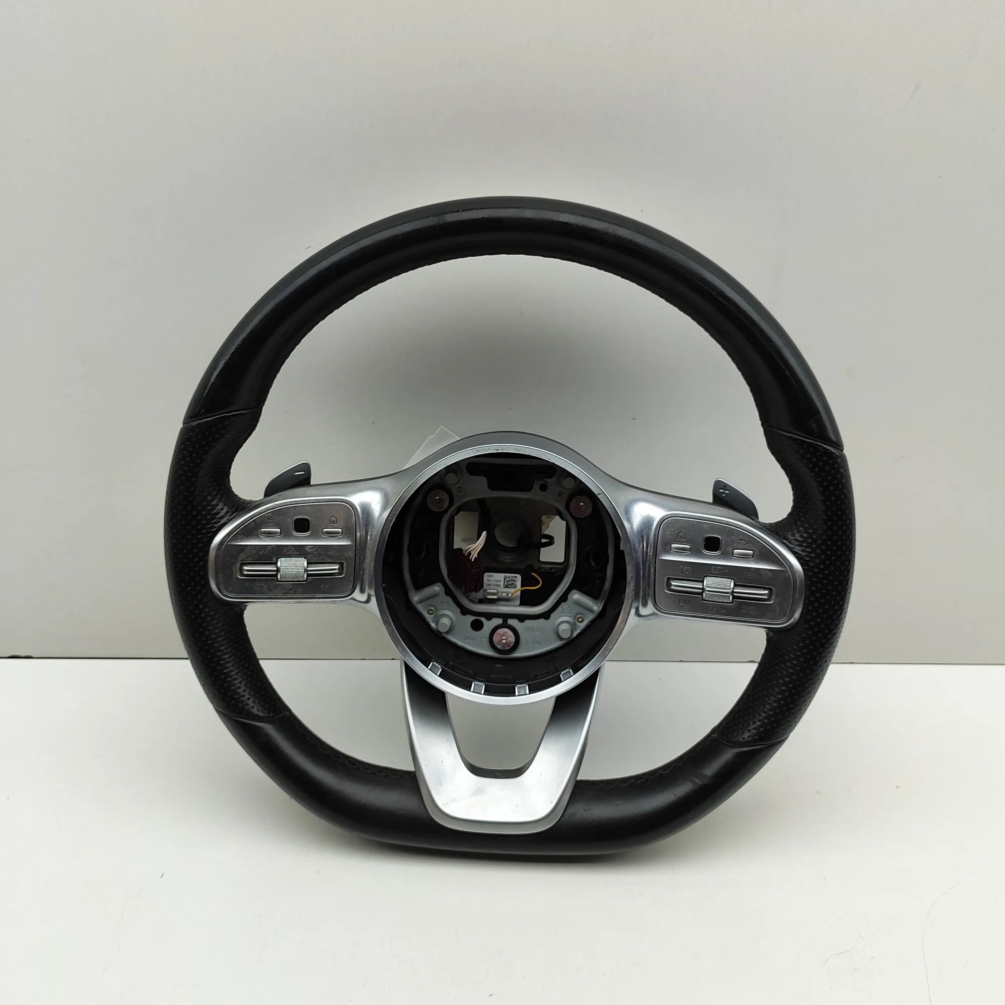 Mercedes-Benz A (W177) steering wheel A0004608402, A0050004599 Steering Wheel MERCEDE...