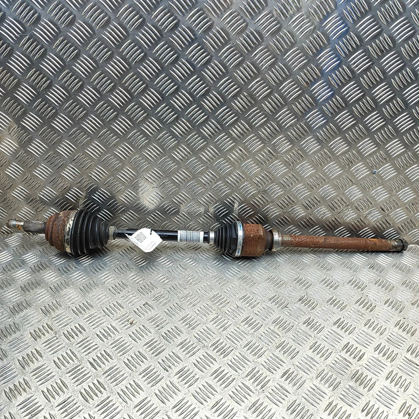 Peugeot 3008 Front Right Driveshaft 9840014380 Front Right Driveshaft PEUGEOT 3008 ...
