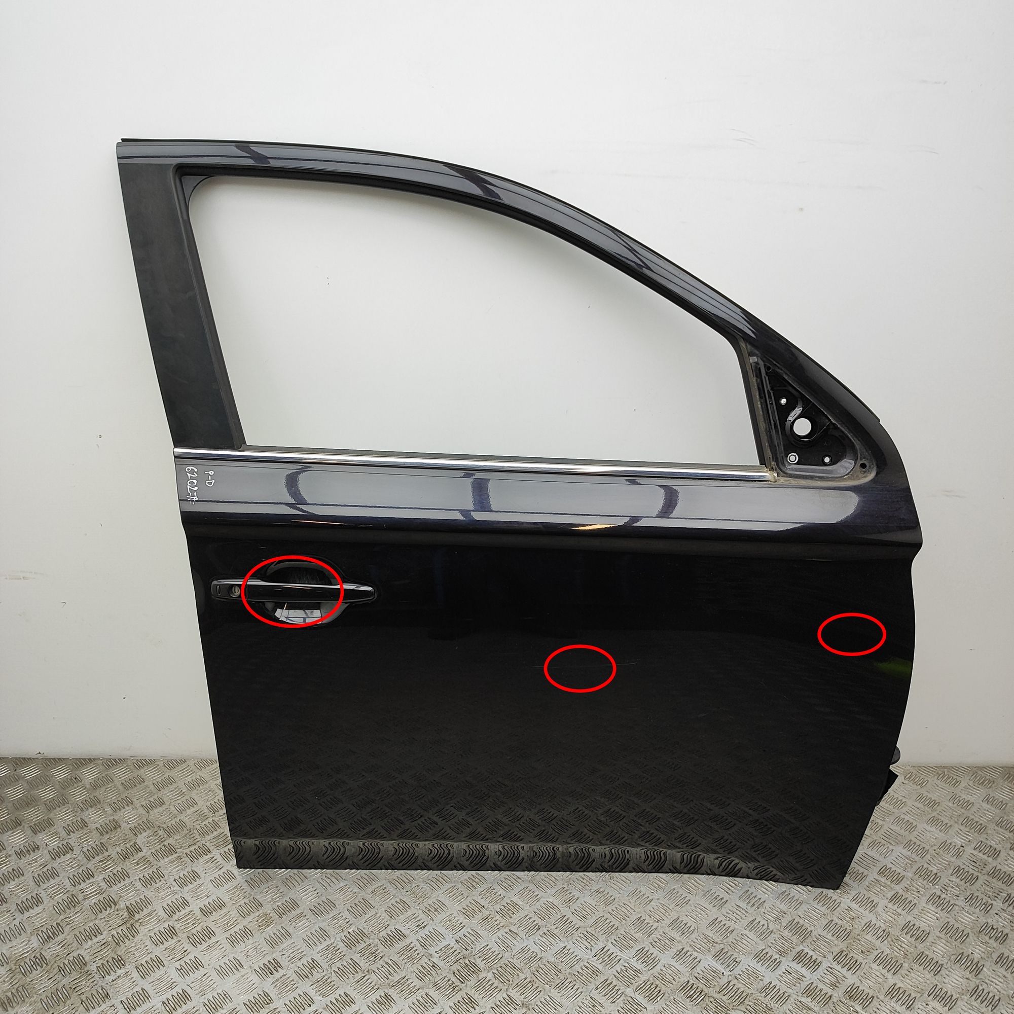 Mitsubishi Outlander Front Right Door 5700B860 Front Right Door MITSUBISHI OUTLANDER ...