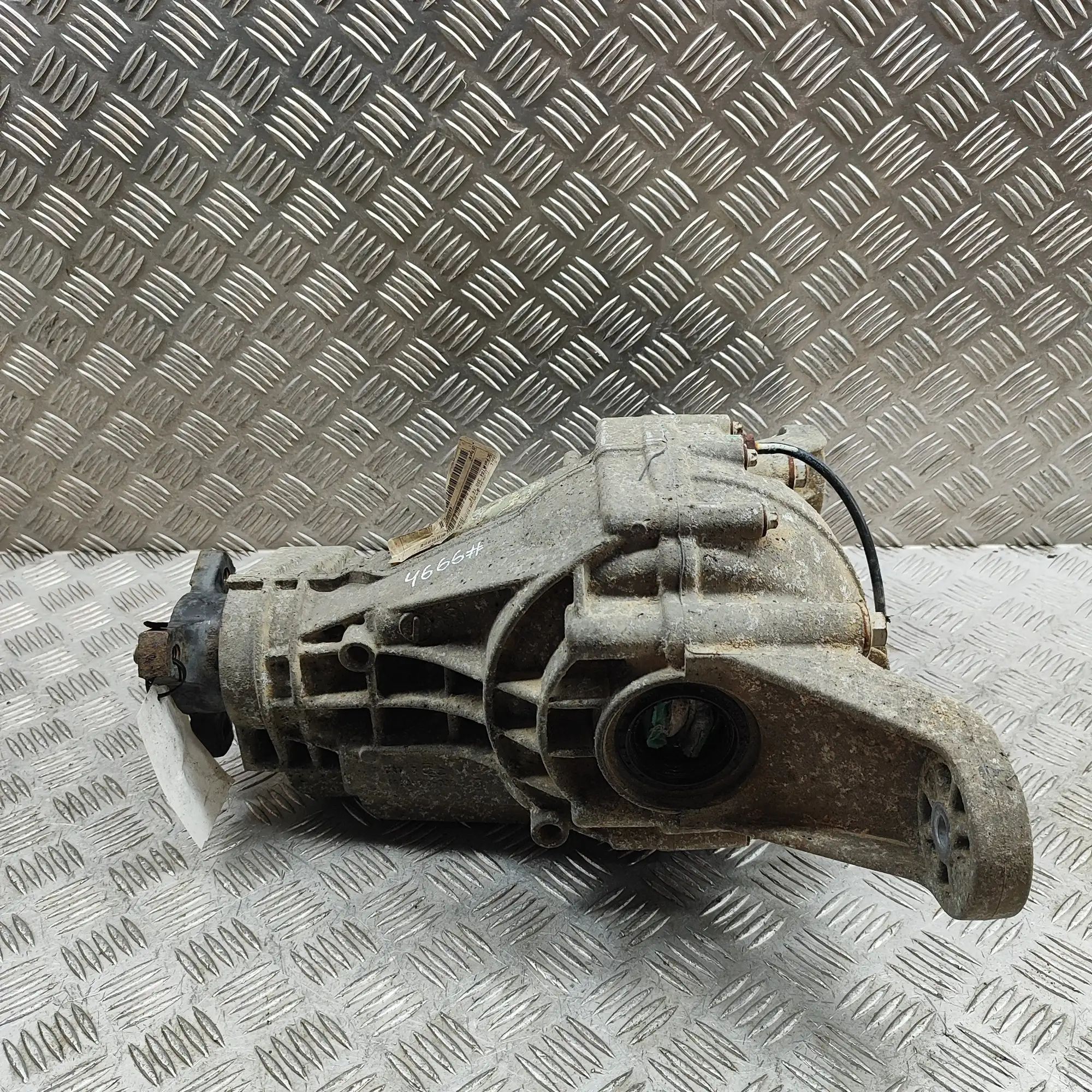 Mercedes-Benz A (W169) задний редуктор A1643501414 Rear Differential MERCEDES-BENZ M-C...