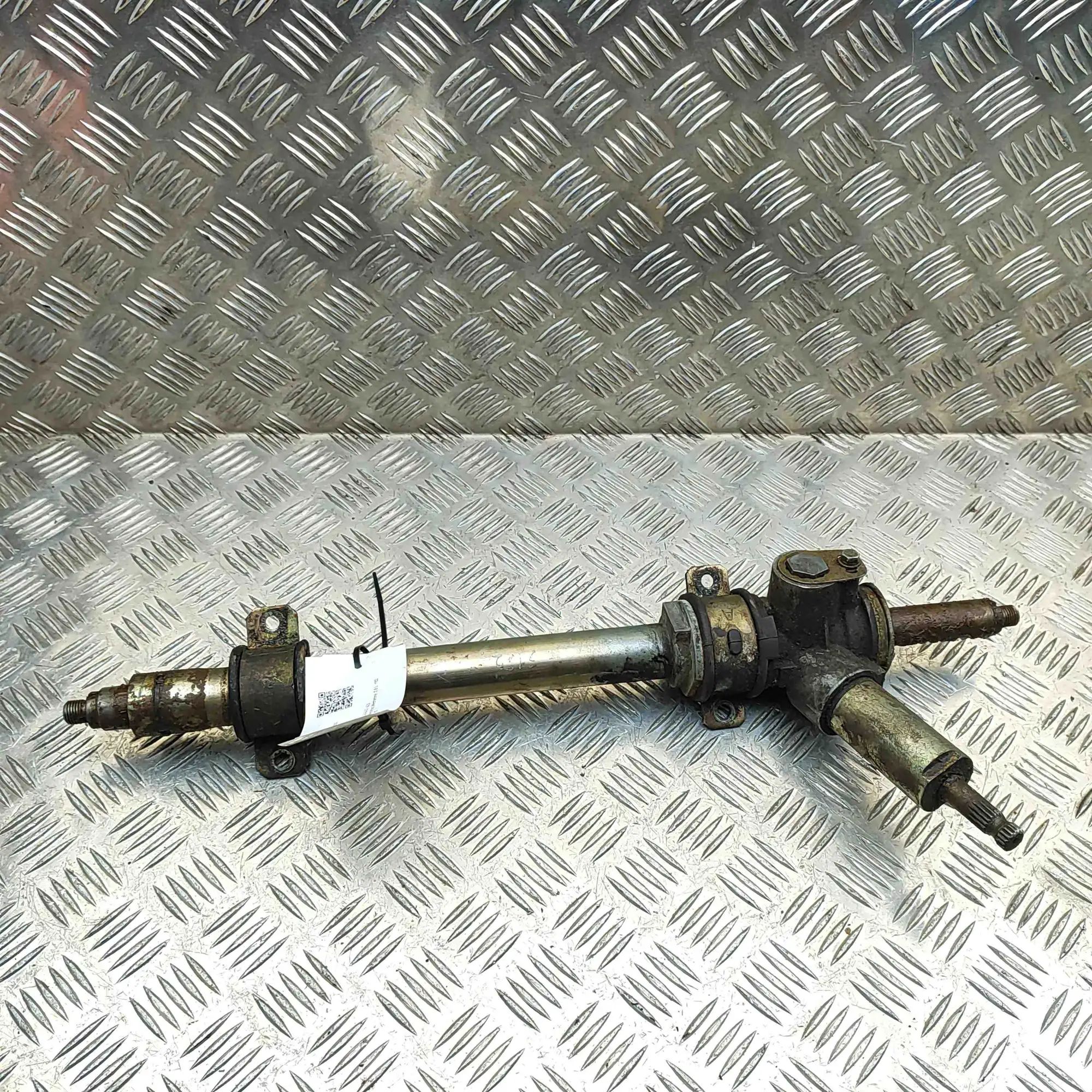 Maserati Biturbo (2, 4, Spyder, Karif) рулевая рейка / червяк 37502081 Steering Rack MASERATI 425 (1987-1994)...