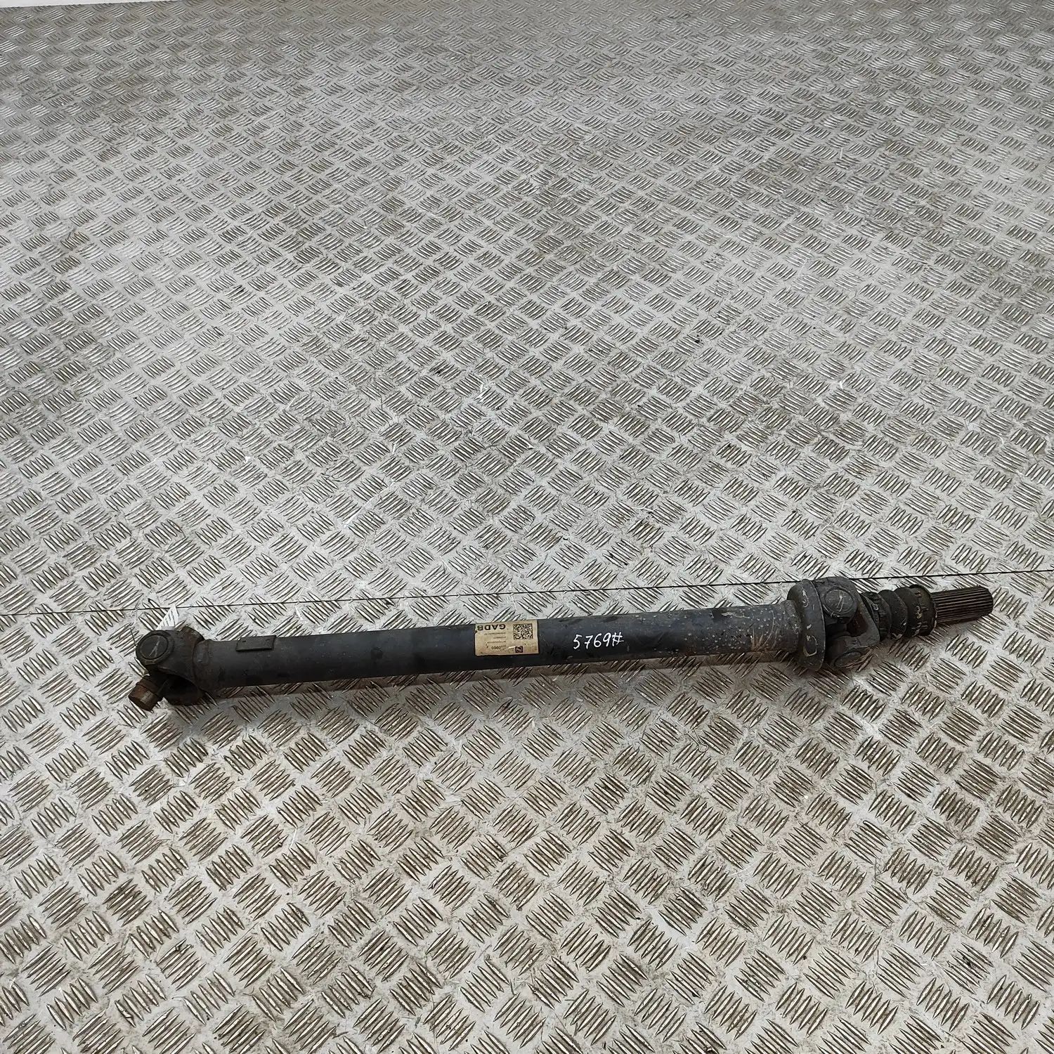 Cadillac Escalade Gearbox Short Propshaft 22760960, 22760960B Gearbox Short Propshaft CAD...
