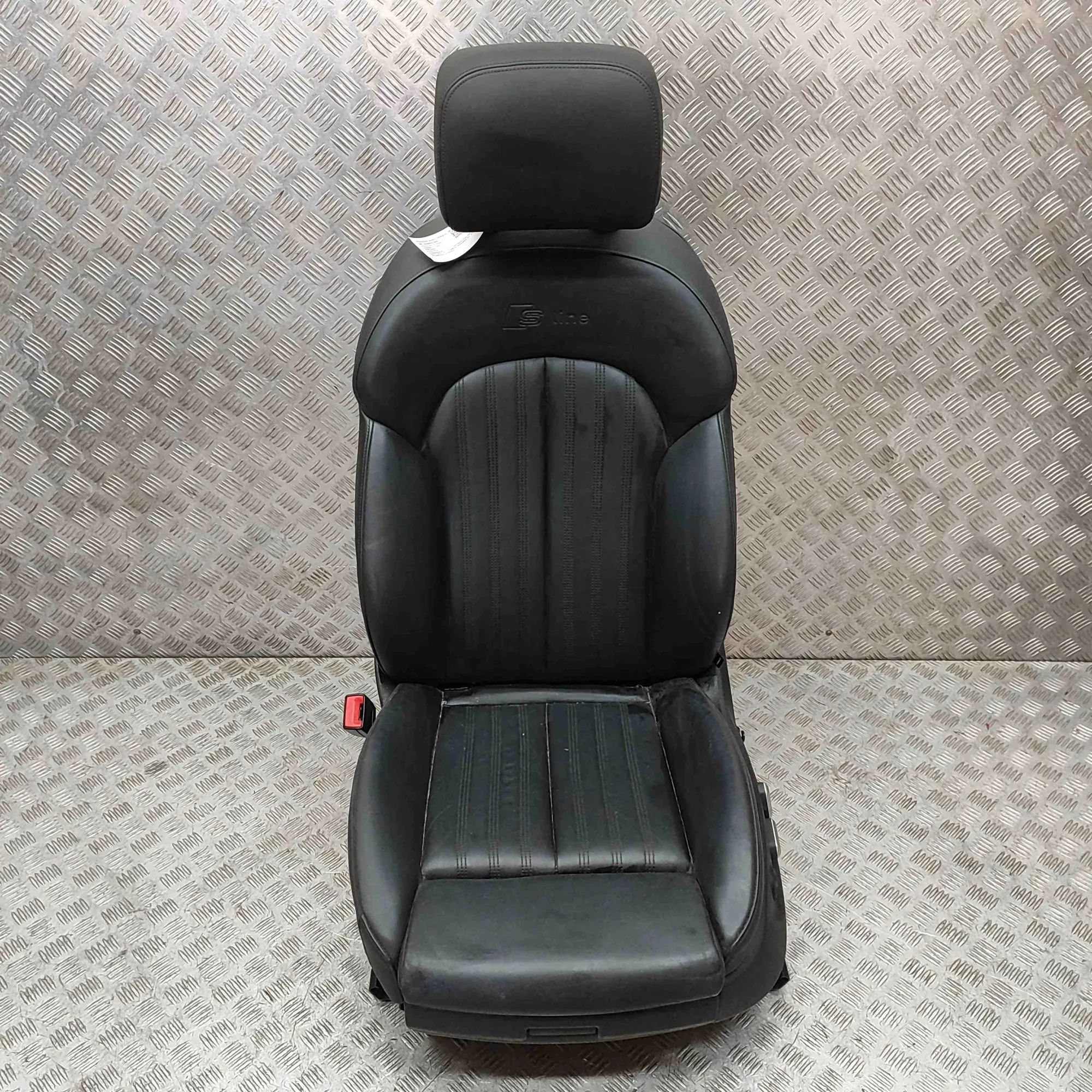 Audi A7 (4G) Front Left Seat 4G0881405H, 8K0881157, 4G0881805BD Front Left S...