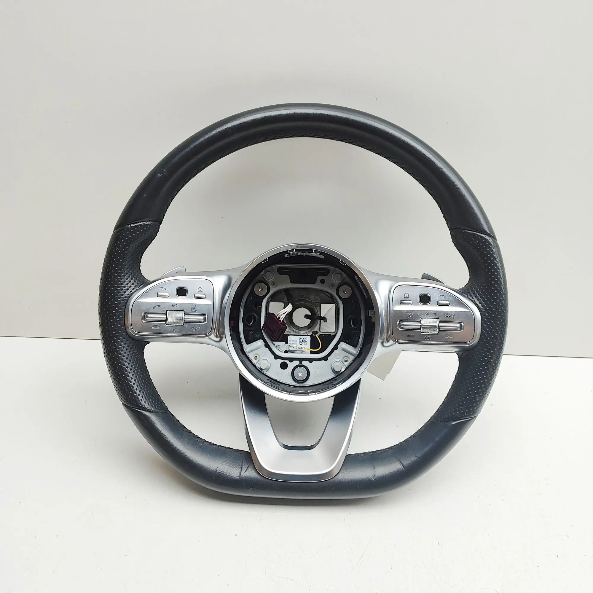 Mercedes-Benz A (W176) steering wheel A0050004599 Steering Wheel MERCEDES-BENZ C-CLAS...