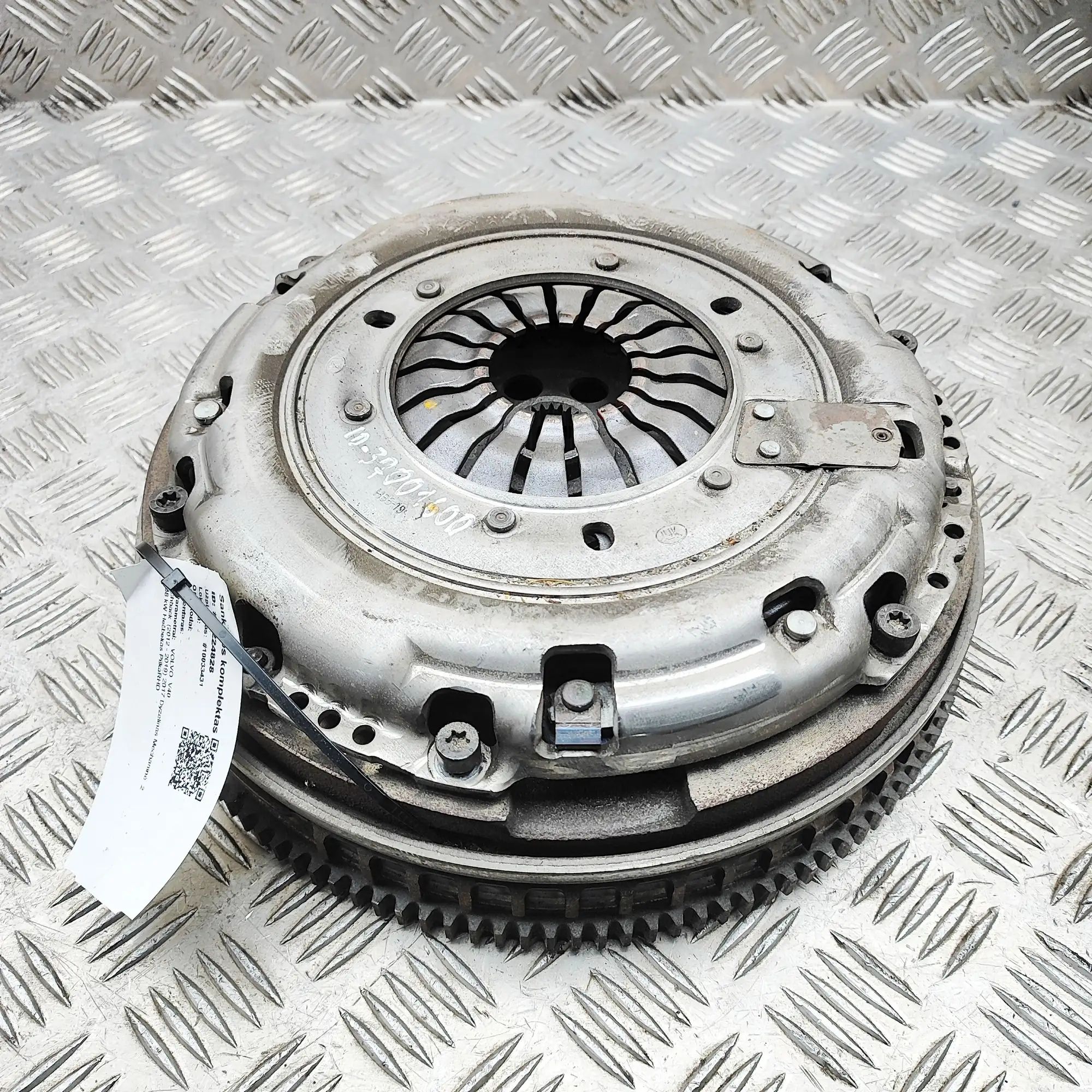 Volvo V40 clutch kit 31437169 Clutch Kit VOLVO V40 (Hatchback) (2012...