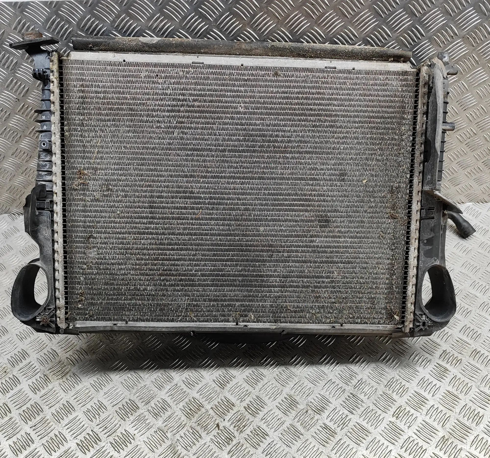 Mercedes-Benz A (W168) Cooling Radiator Pack A2155000004, A2205000903, A2205000854, A2205000...