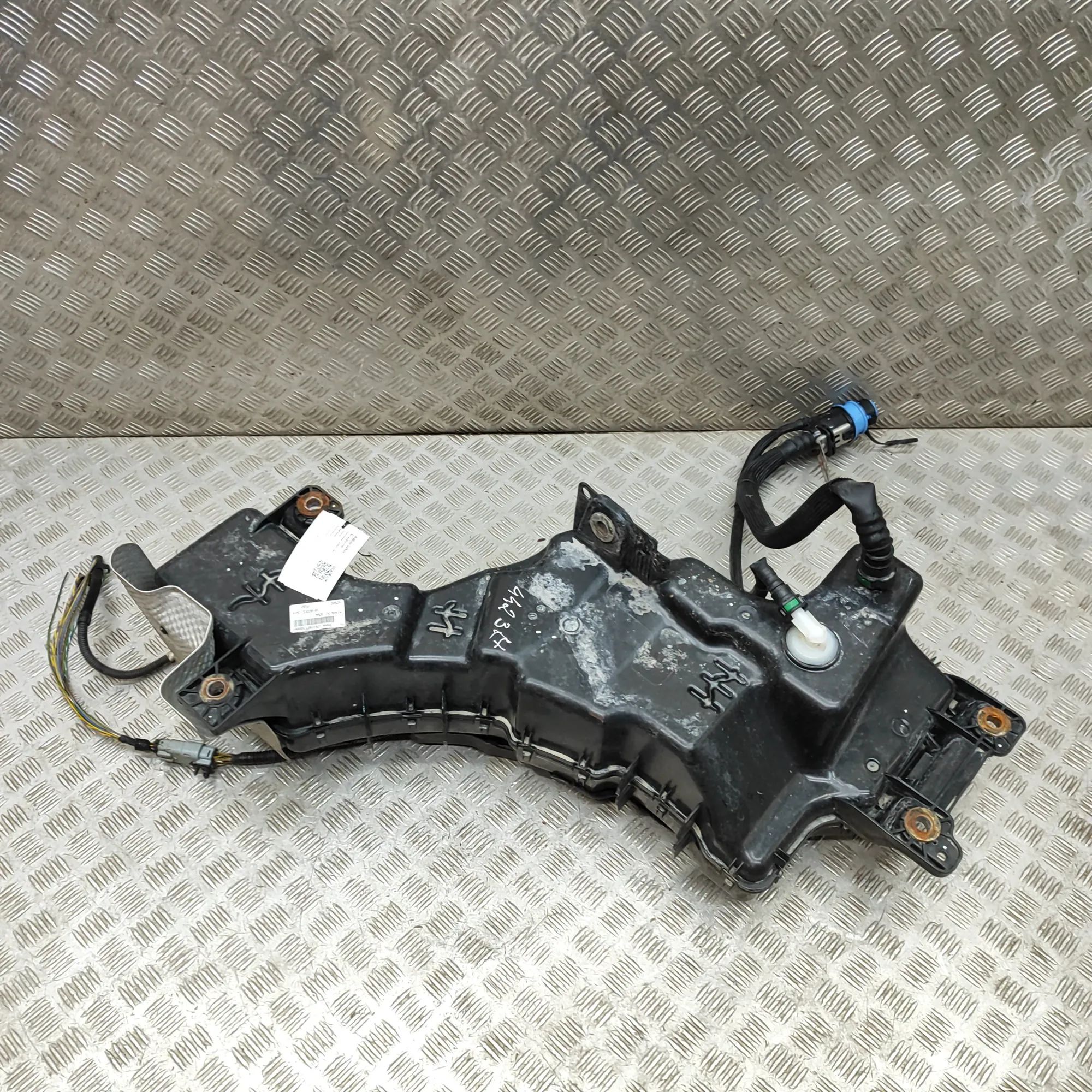 Ford Transit Connect / Tourneo Connect Adblue paak  KV61-5J232-AB, F01C250171, JU5A-5J229-AC, KV61-...