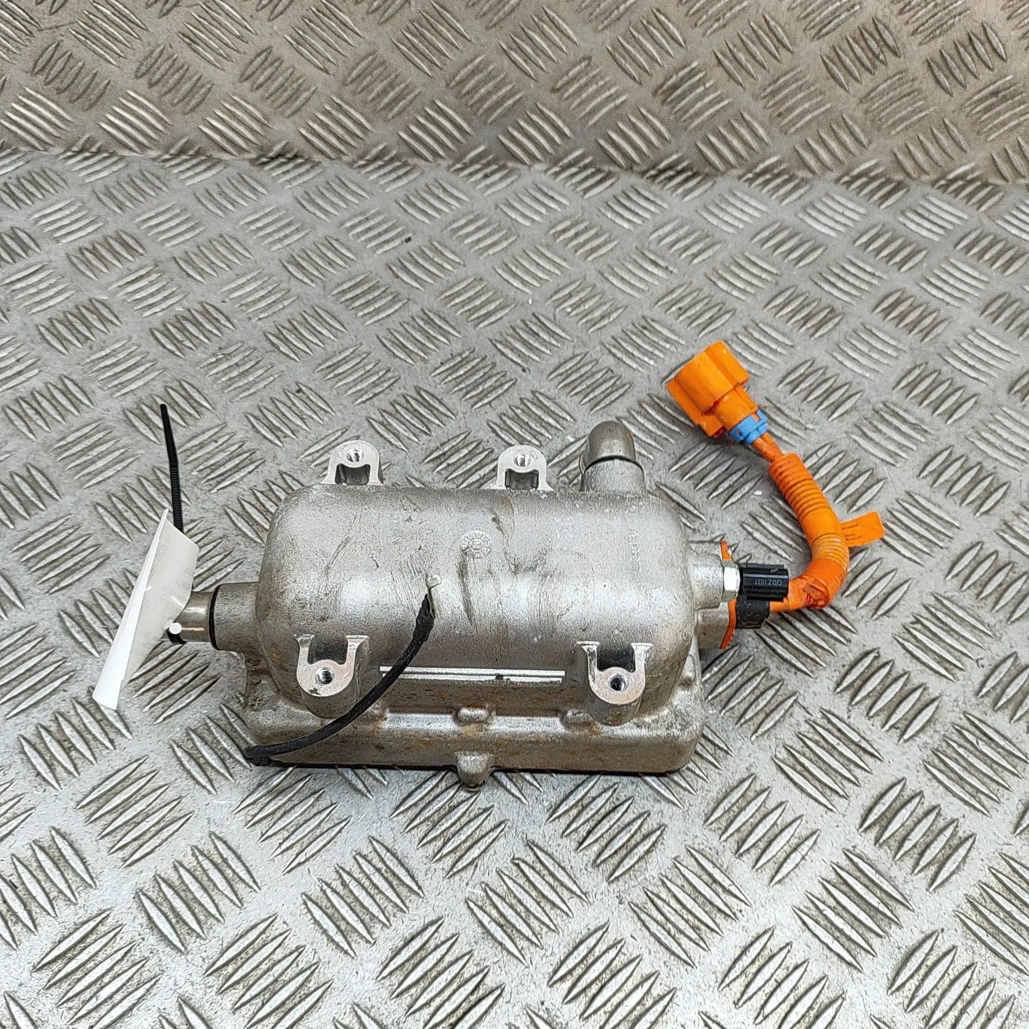 Ssangyong Korando Battery Cooling Radiator 69190-39110 Battery Cooling Radiator SSANGYONG ...