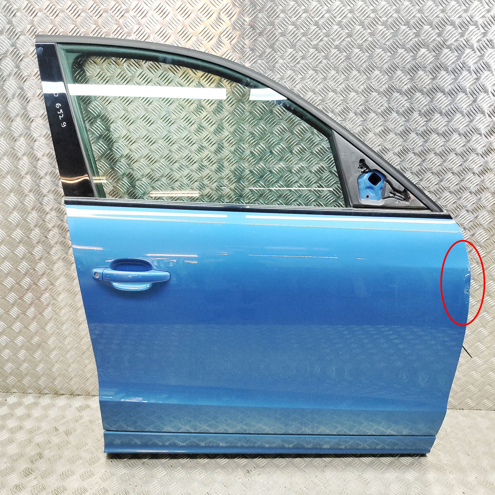 Audi Q5 (8R) Front Right Door 8R0831052E Front Right Door AUDI Q5 (8R) (2008-...