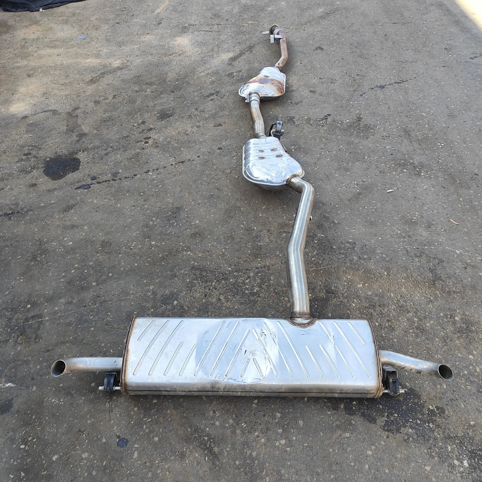 Audi Q5 (FY) Exhaust 80A253411L, 80A253611L, 80A253211C Exhaust AUDI...