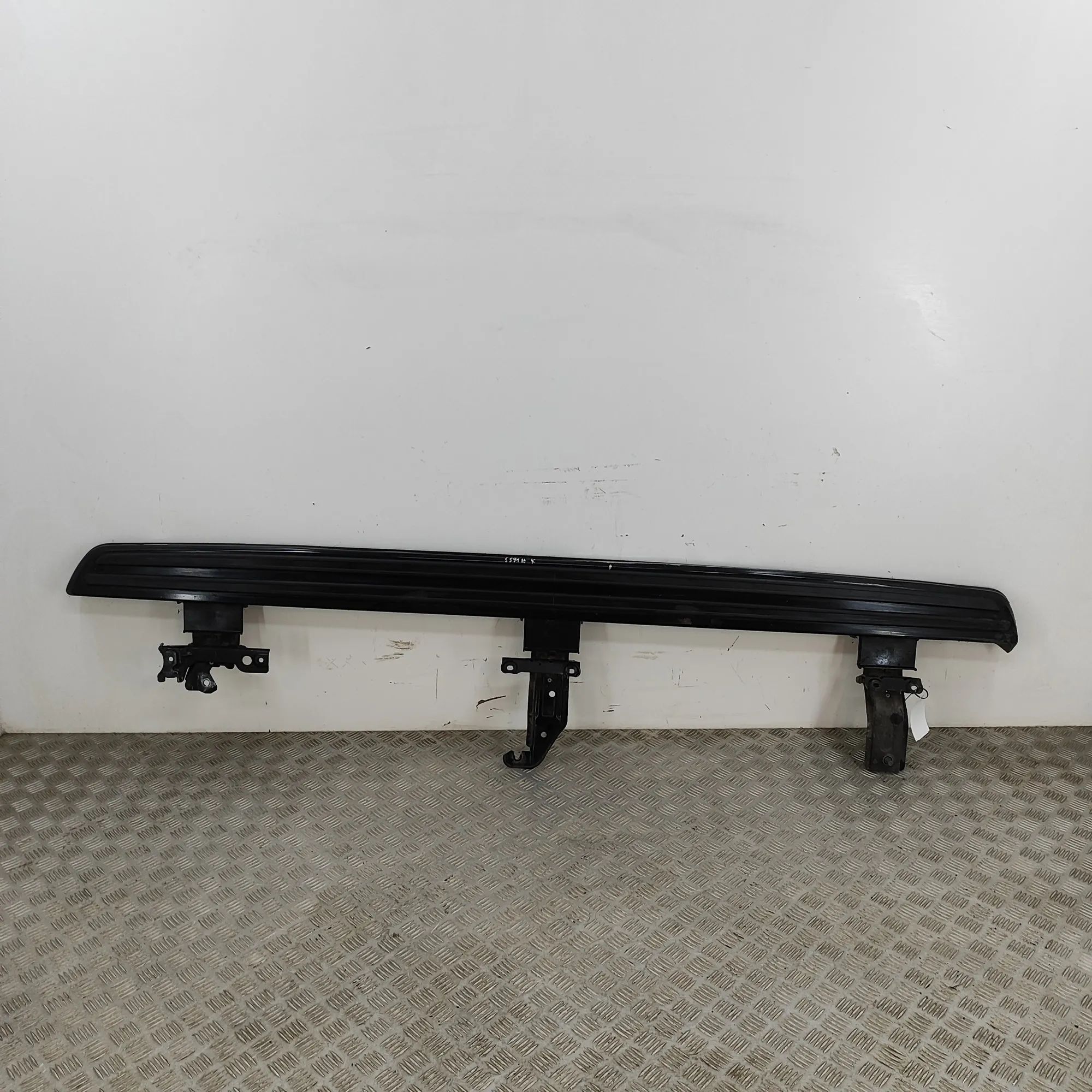 Audi Q7 (4M) Left Side Sliding Door Step 4M0071065 Left Side Sliding Door Step AUDI Q7 (...