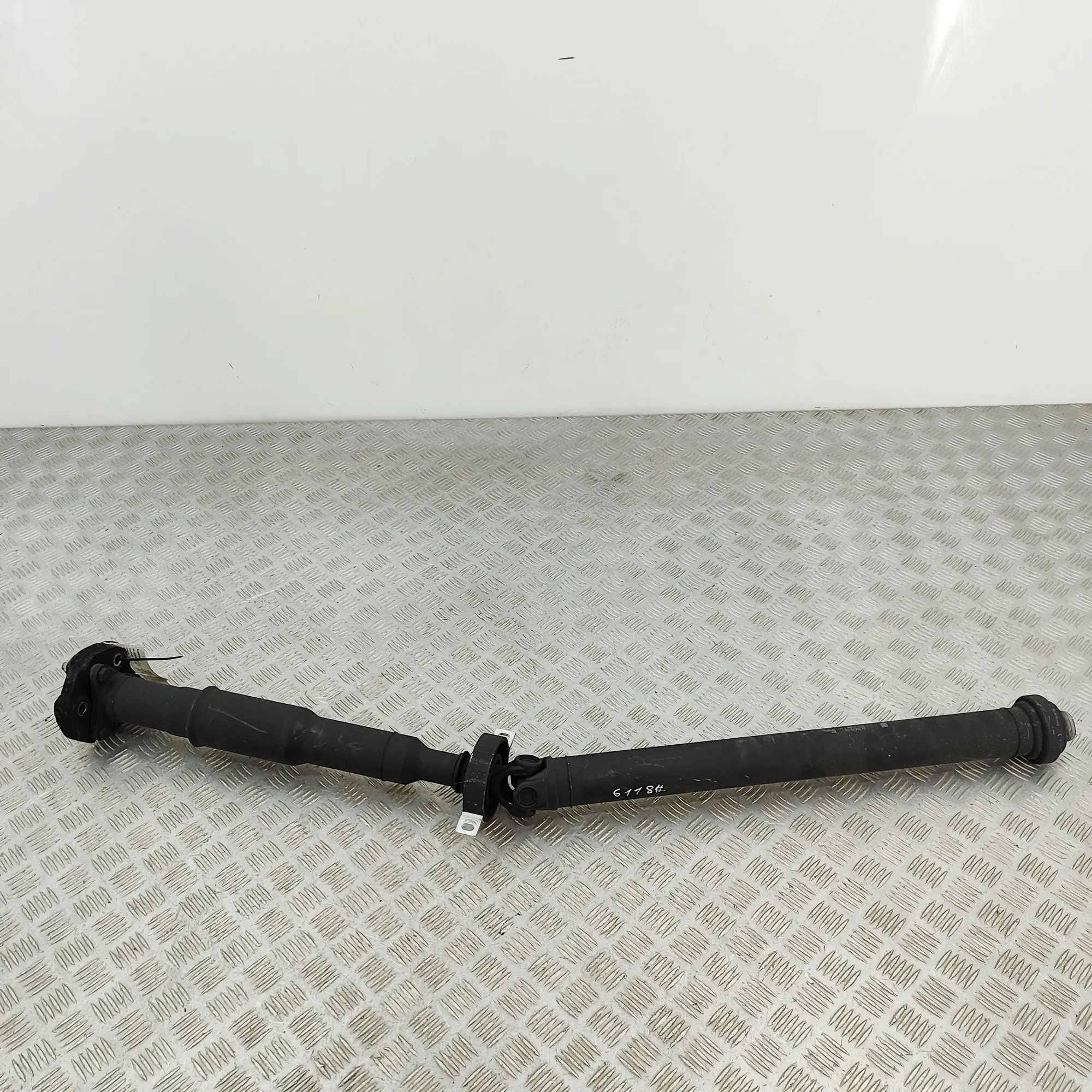 BMW 4 (G22 / G23 / G26)  Propshaft Cardan 8678479 Propshaft Cardan BMW 4 SERIES (Gran Cou...