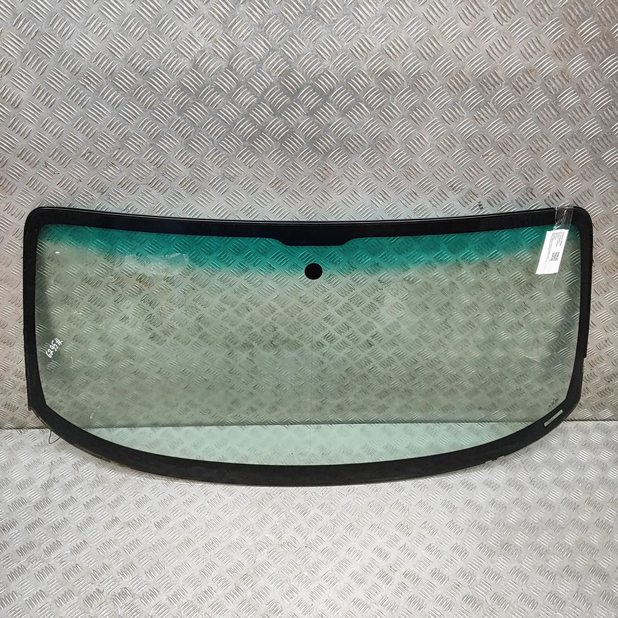 Porsche Boxster (986) Front Windshield 98654190102 Front Windshield PORSCHE BOXSTER (9...