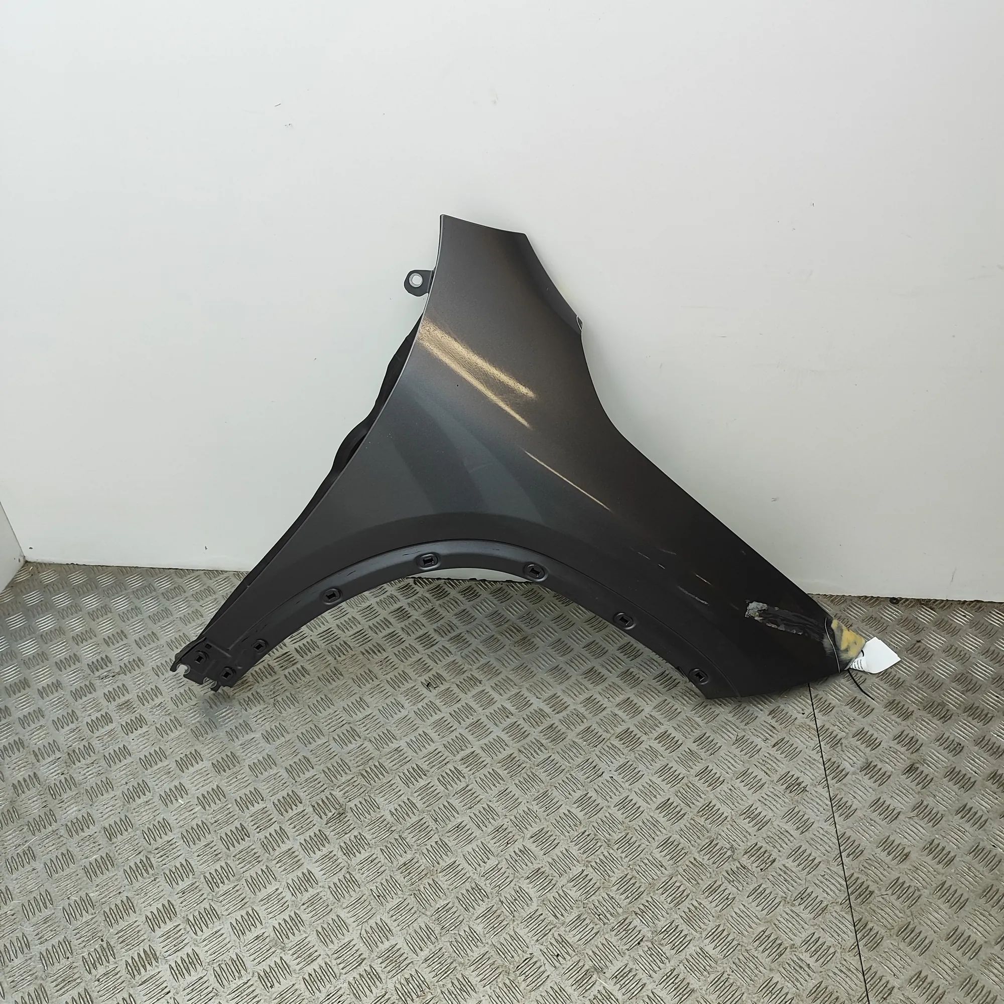 Mercedes-Benz GLA / EQA (H247) Front Right Fender A2478811200 Front Right Fender MERCEDES-BENZ EQ...