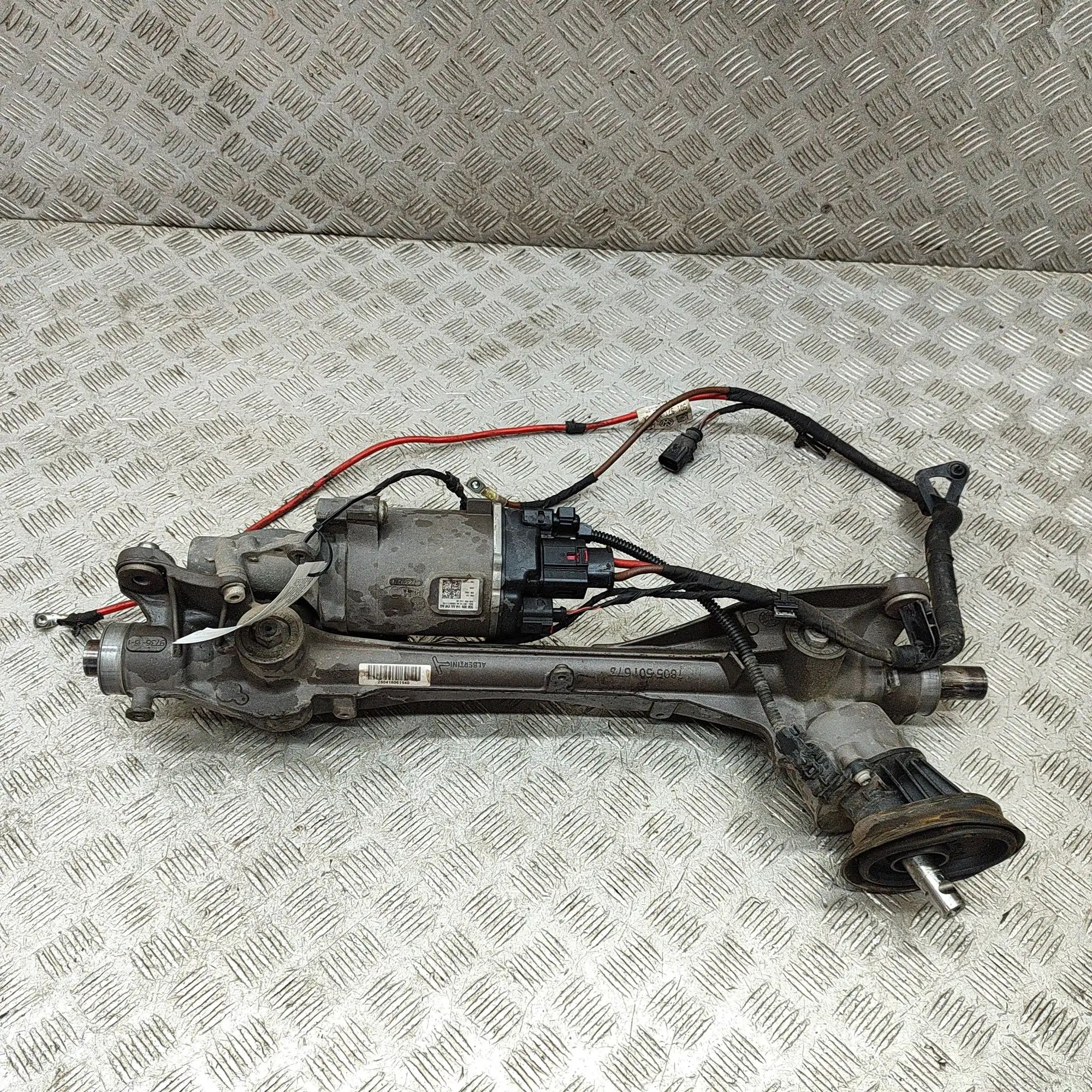Skoda Octavia рулевая рейка / червяк 7805177567, 7805501673, 5Q1423051BB, 5Q1971111C...