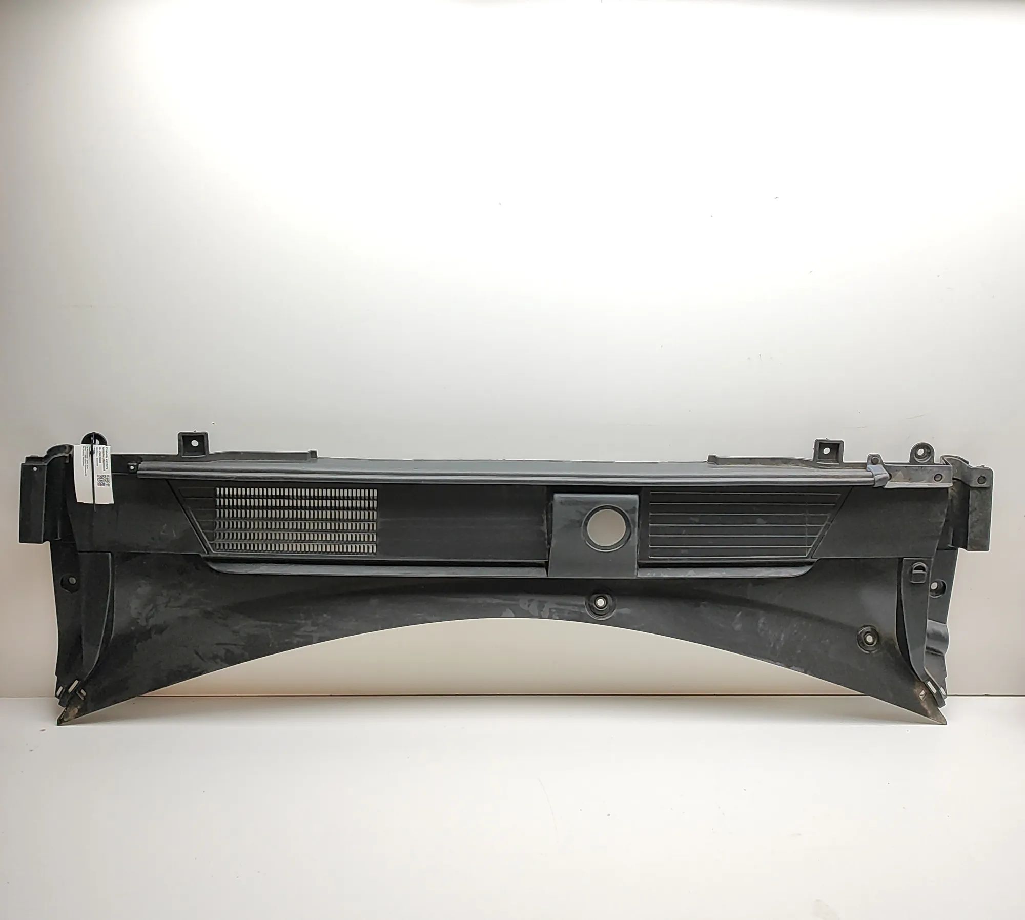 BYD Seal Front Wiper Cowl Trim EKED-5302111, EKED-5302100 Front Wiper Cowl Tri...