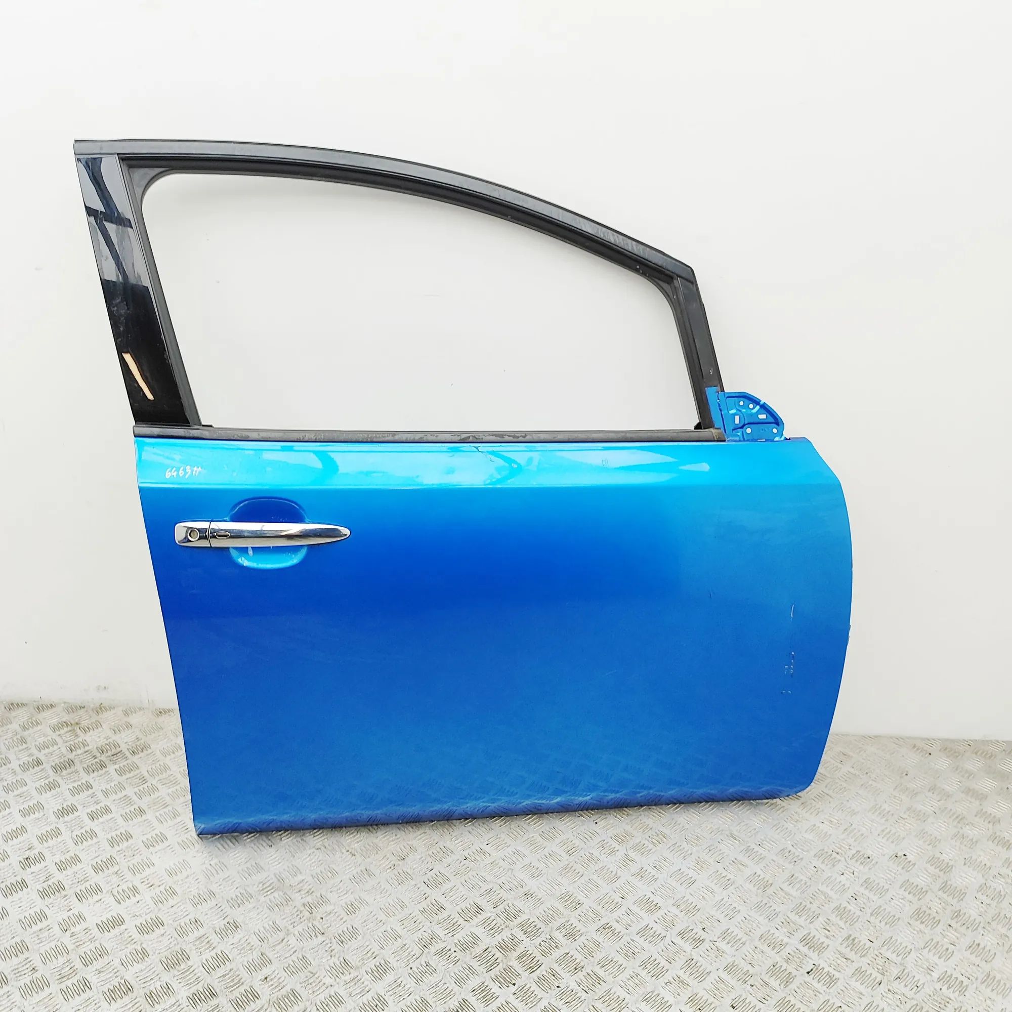 Nissan Leaf Front Right Door H0100-5SEAA Front Right Door NISSAN LEAF (ZE1) ...