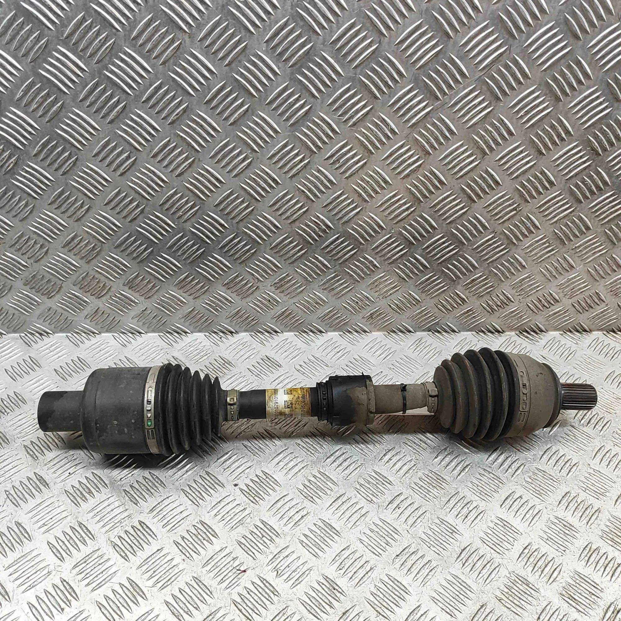 Mercedes-Benz GLB / EQB (X247) Front Left Driveshaft A2433301400 Front Left Driveshaft MERCEDES-BENZ...