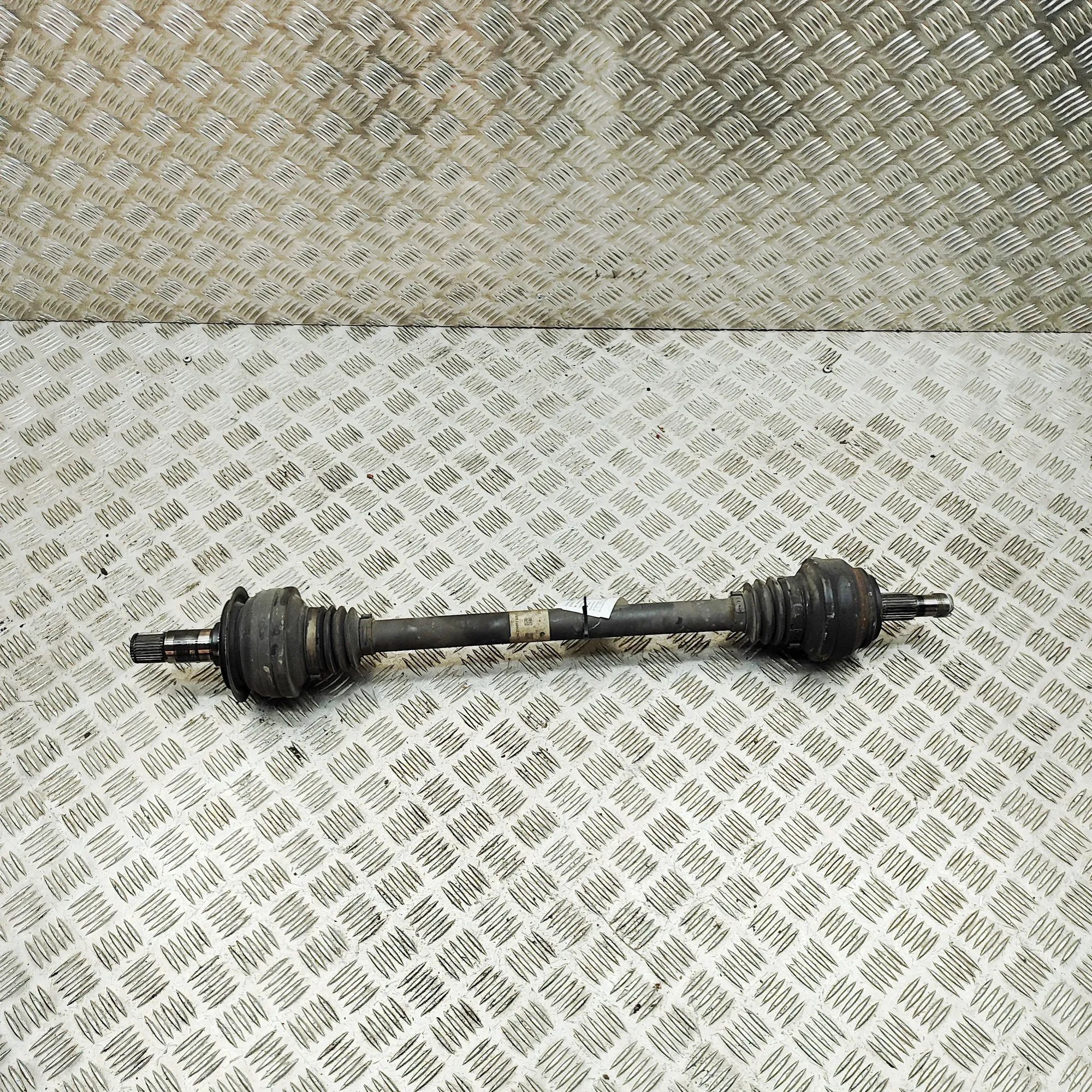 Mercedes-Benz A (W177) Rear Right Driveshaft A2053500914 Rear Right Driveshaft MERCEDES-BENZ...