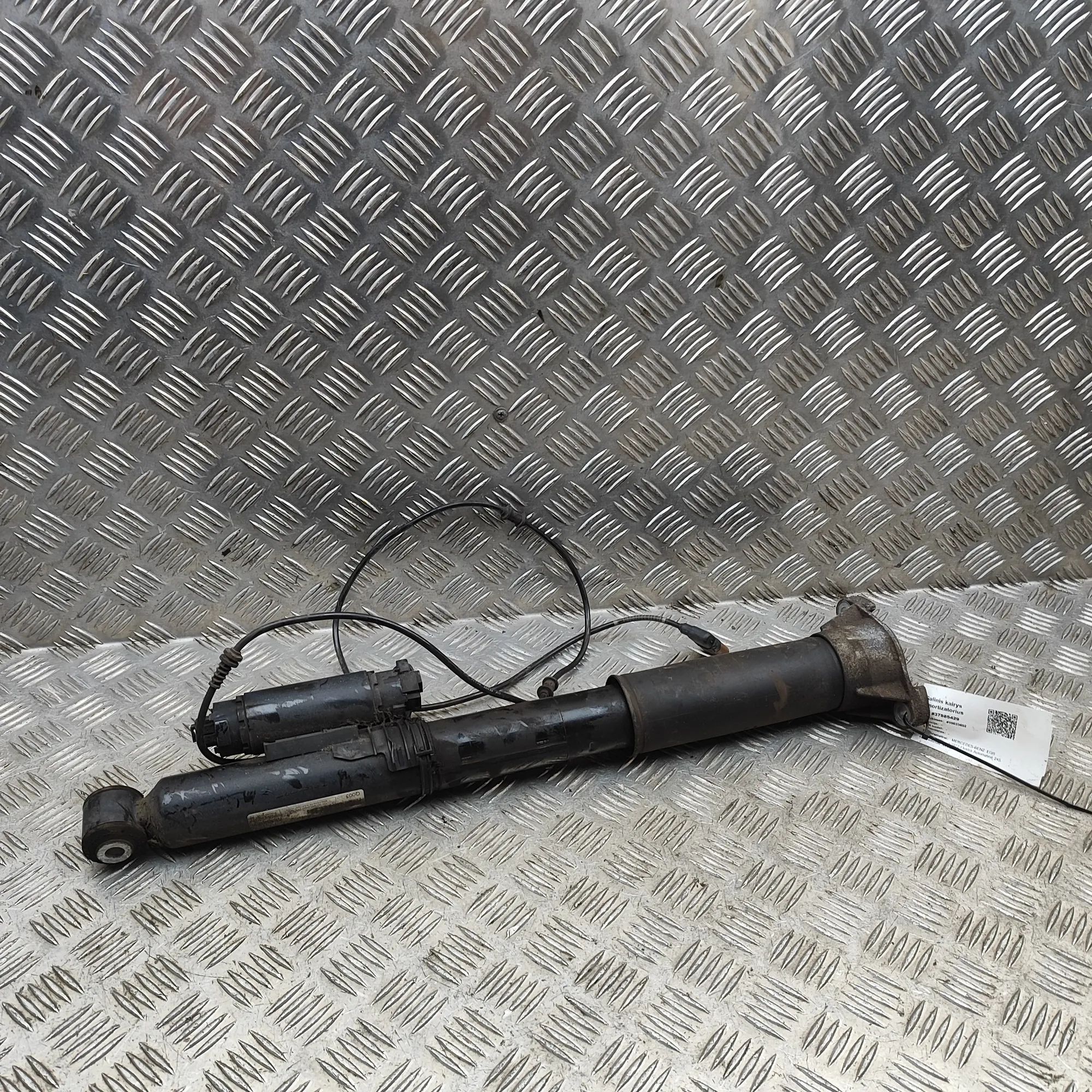 Mercedes-Benz EQS (V297 / X296) Rear Left Shock Absorber A2973203301 Rear Left Shock Absorber MERCEDES-B...