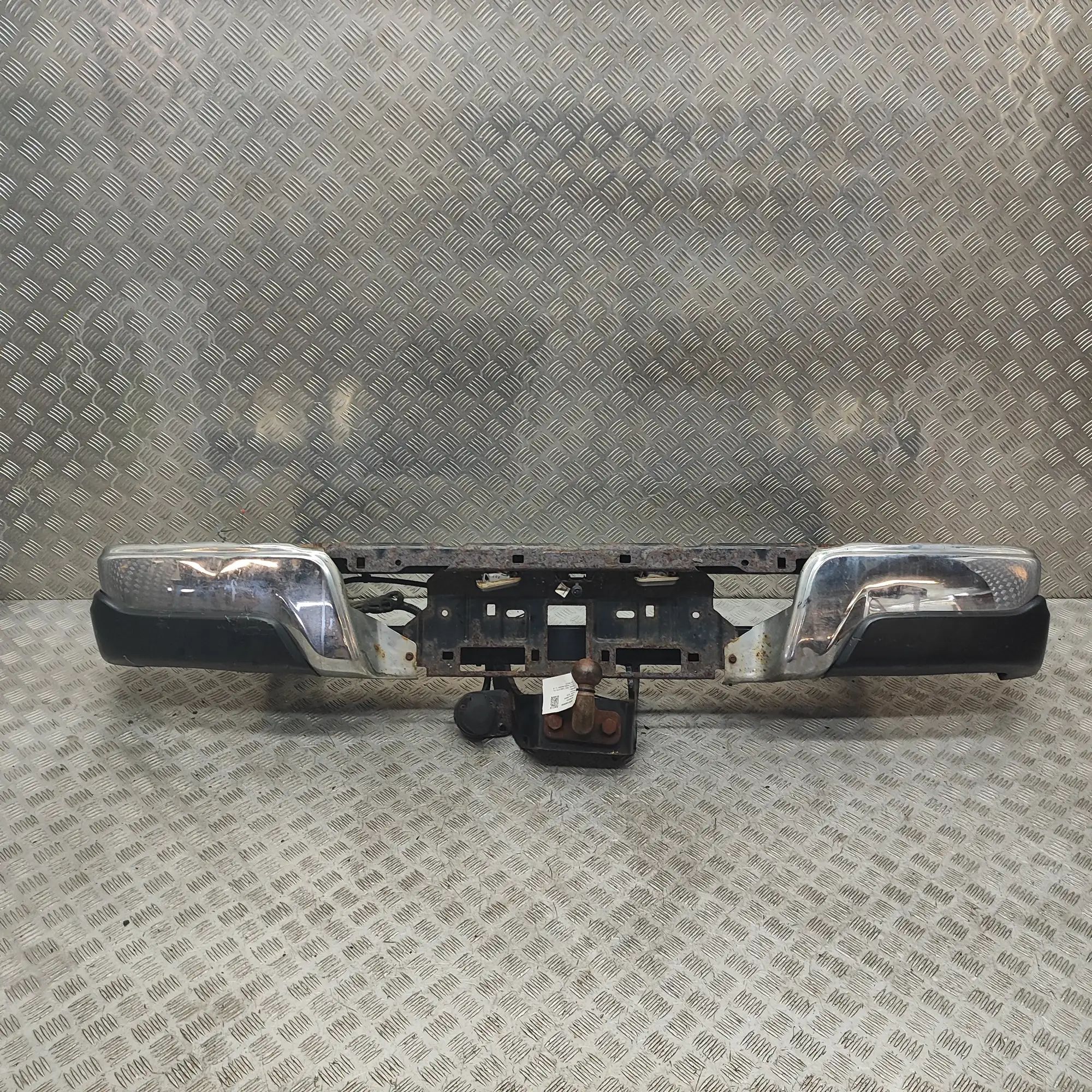 Isuzu D-Max Towbar Kit 8-98153-277-4 Towbar Kit ISUZU D-MAX (II TFR, T...