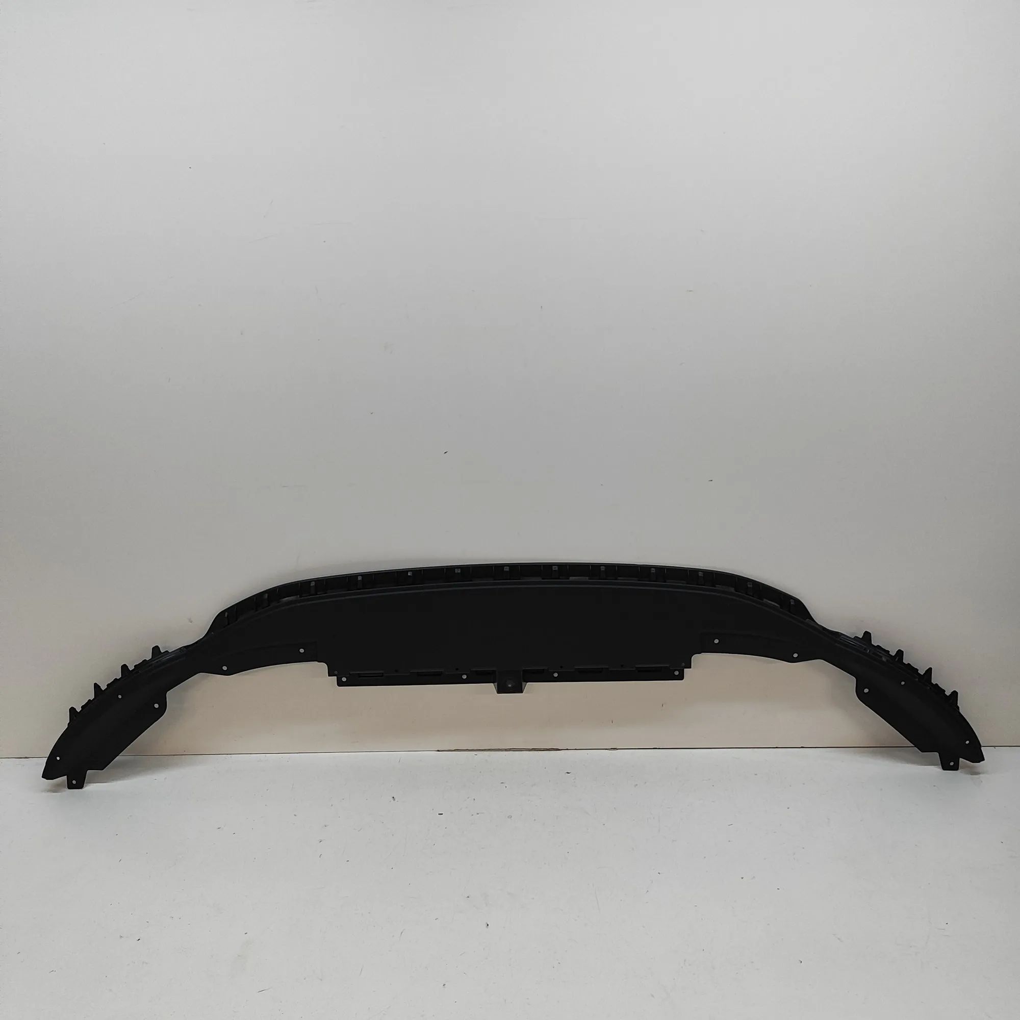 Volkswagen Tiguan Front Bumper Lower Spoiler 5NA805903L Front Bumper Lower Spoiler VW TIGUAN...