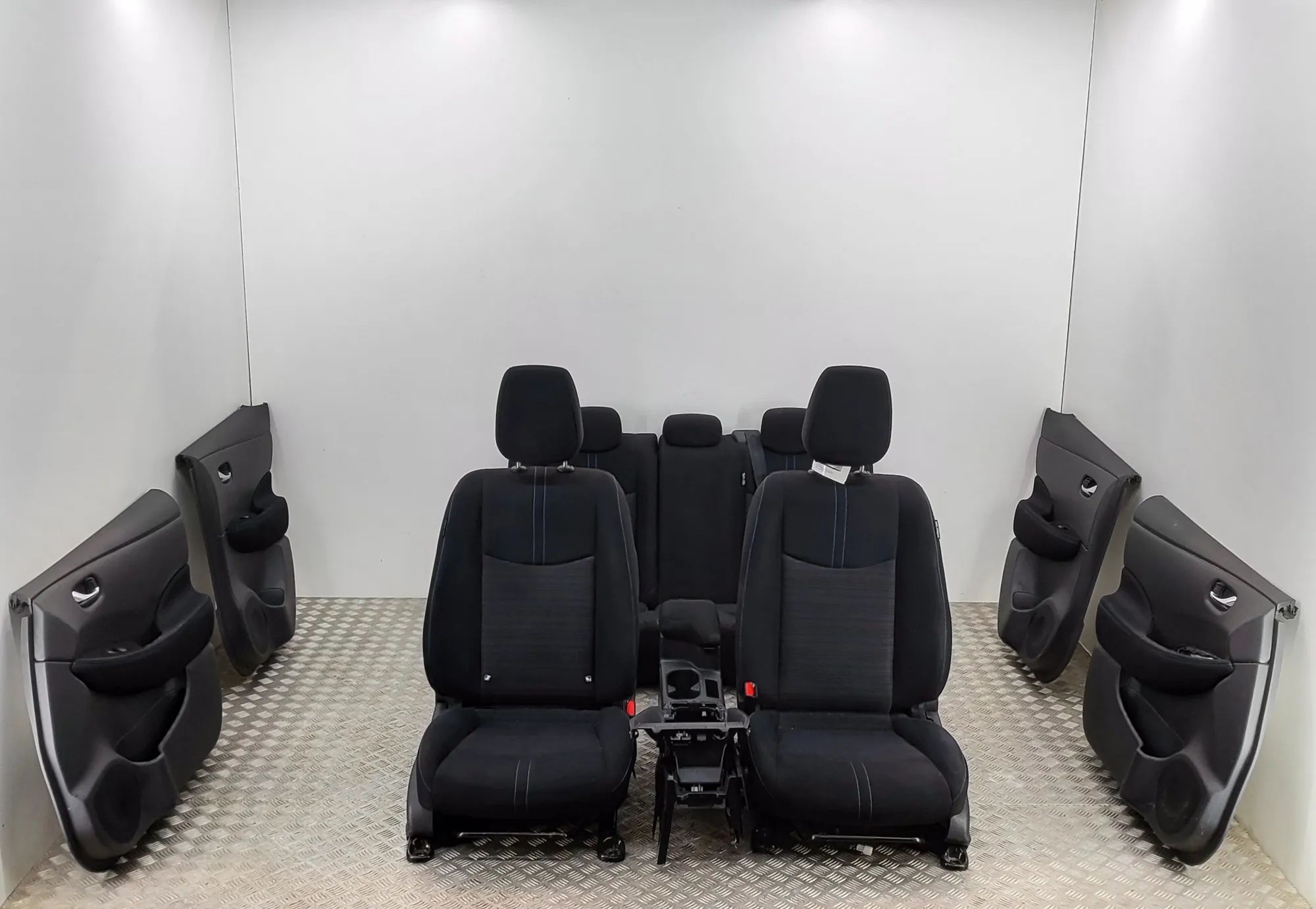 Nissan Leaf Interior Seats W/ Door Cards Kit 969ZA-5SH0A, 82910-3NL0A, 82911-3NL0A, 80922-3N...