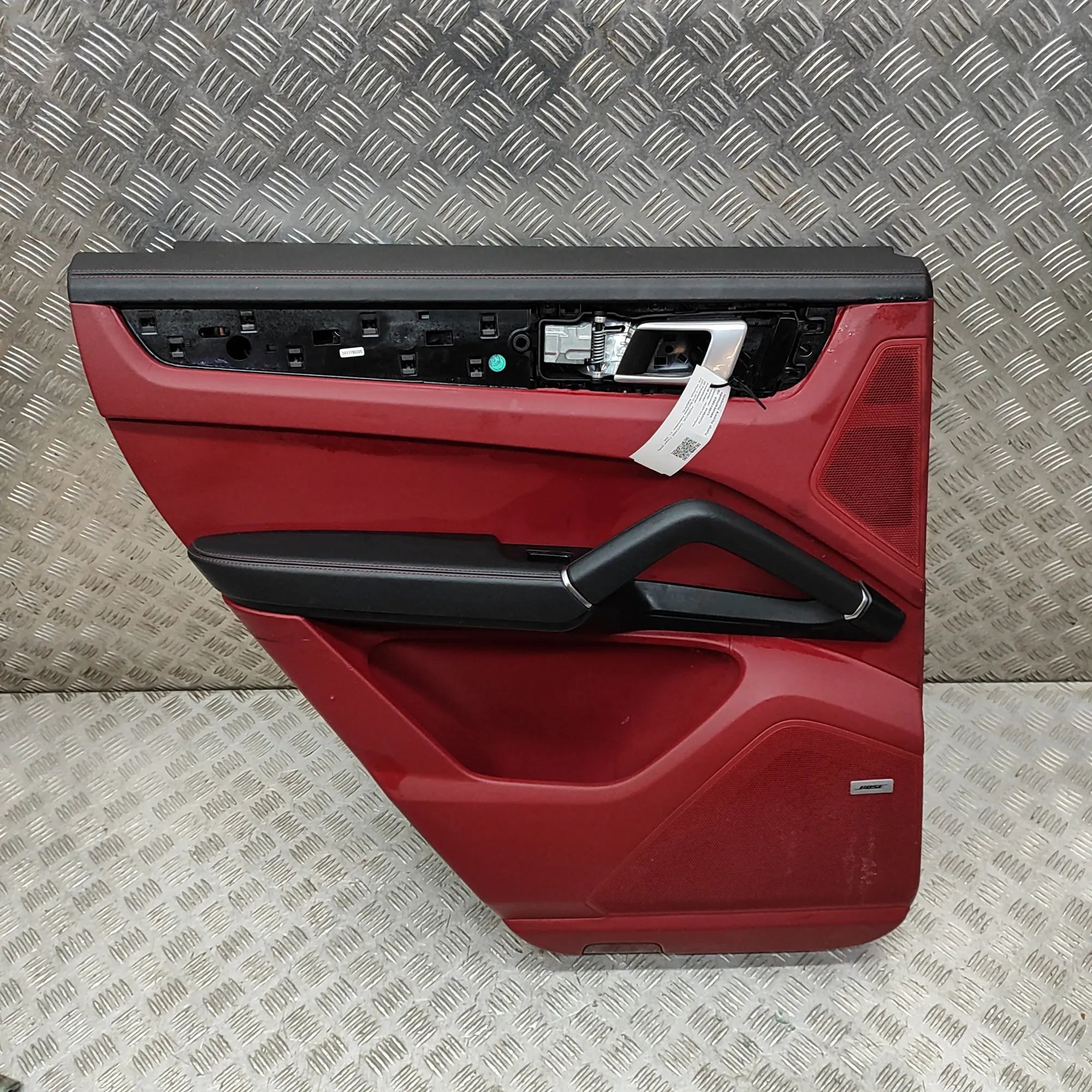 Porsche Cayenne Rear Left Door Panel 9Y0.867.307.C, 9Y0867307C Rear Left Door Panel ...