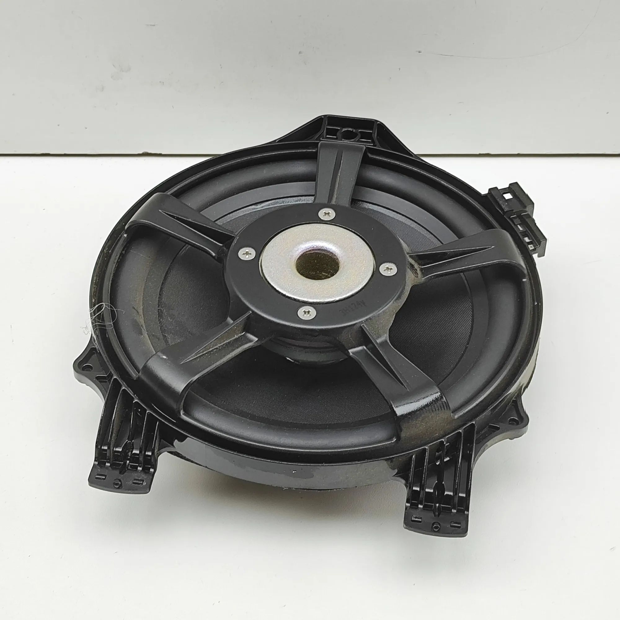 Mercedes-Benz A (W176) Front Right Door Speaker A2228201802 Front Right Door Speaker MERCEDES-B...