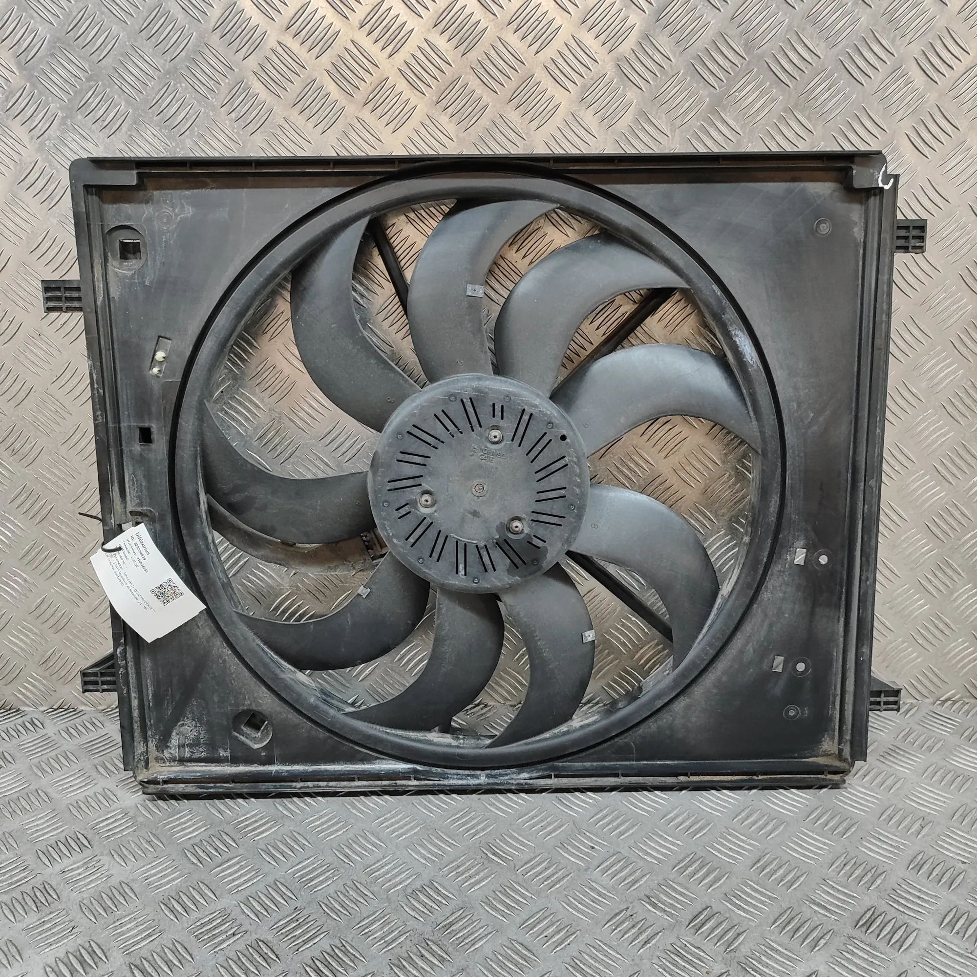Maserati Quattroporte Engine Cooling Fan Shroud 16474843, 941019000, 5020718 Engine Cooling Fan...