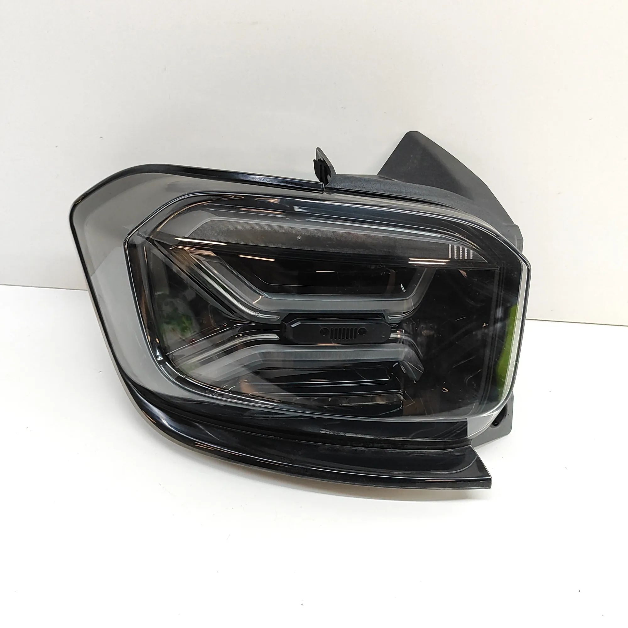 Jeep Avenger Rear Left Tail Light 52176508 Rear Left Tail Light JEEP AVENGER (J2)...