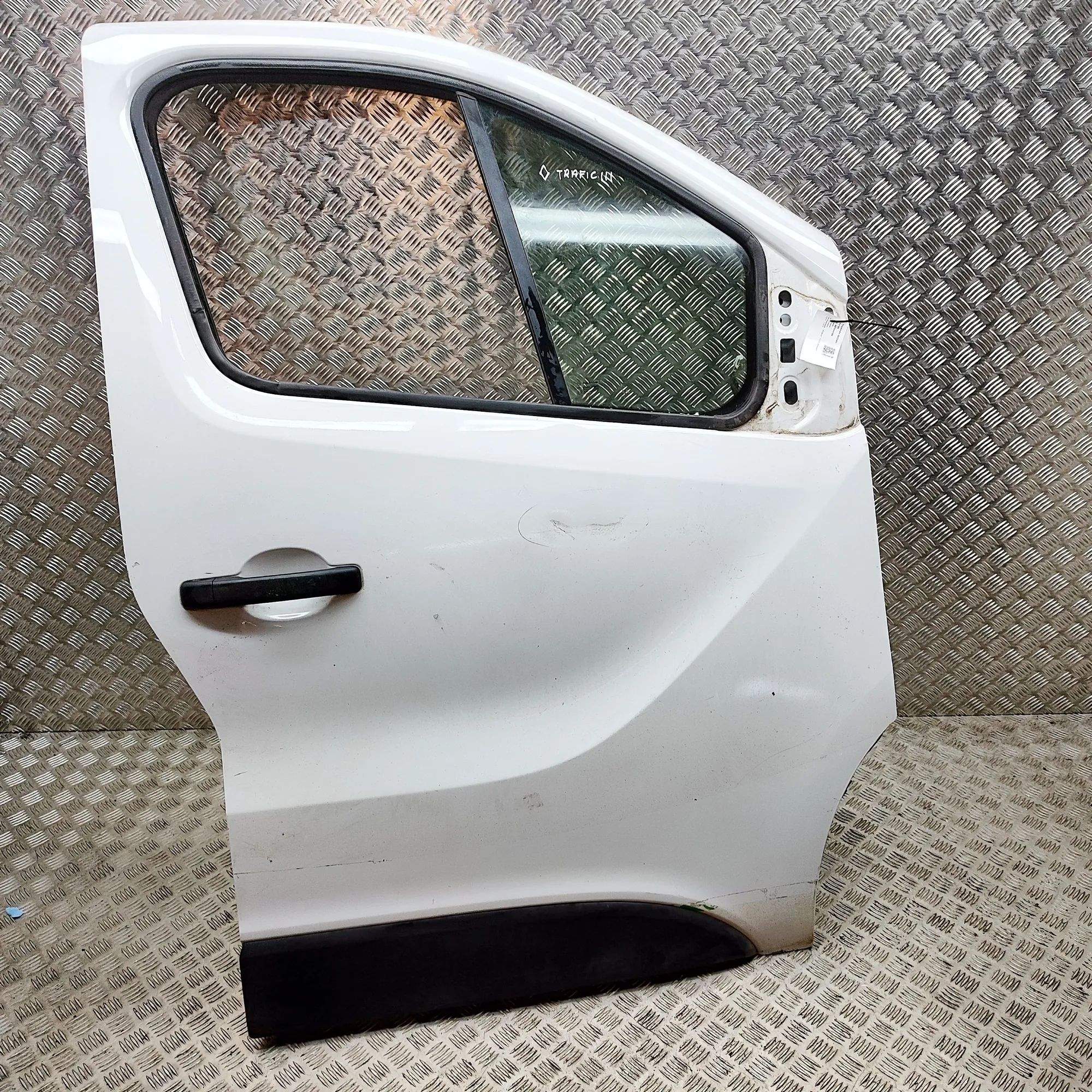 Renault Trafic Front Right Door 806747016R Front Right Door RENAULT TRAFIC (III...