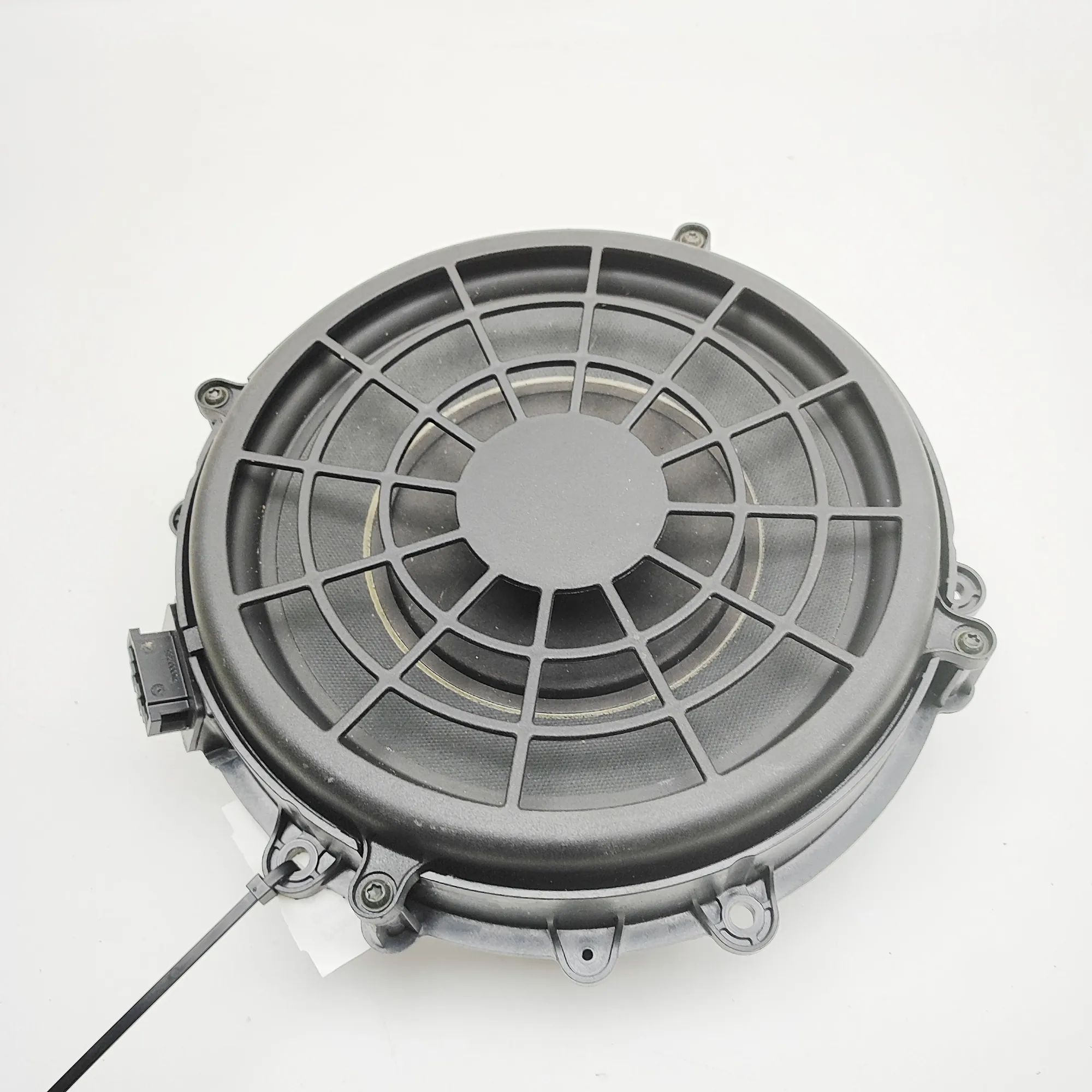 Porsche 911 (992) Front Right Door Speaker 992035454F Front Right Door Speaker PORSCHE 911...