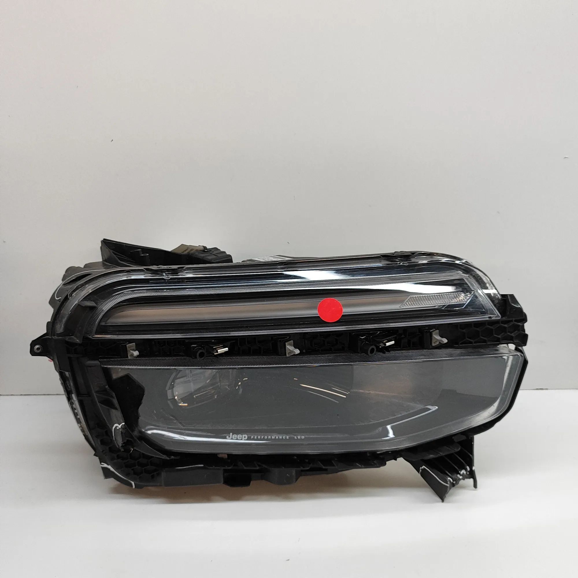 Jeep Avenger Front Left Headlight 52218718 Front Left Headlight JEEP AVENGER (J2)...