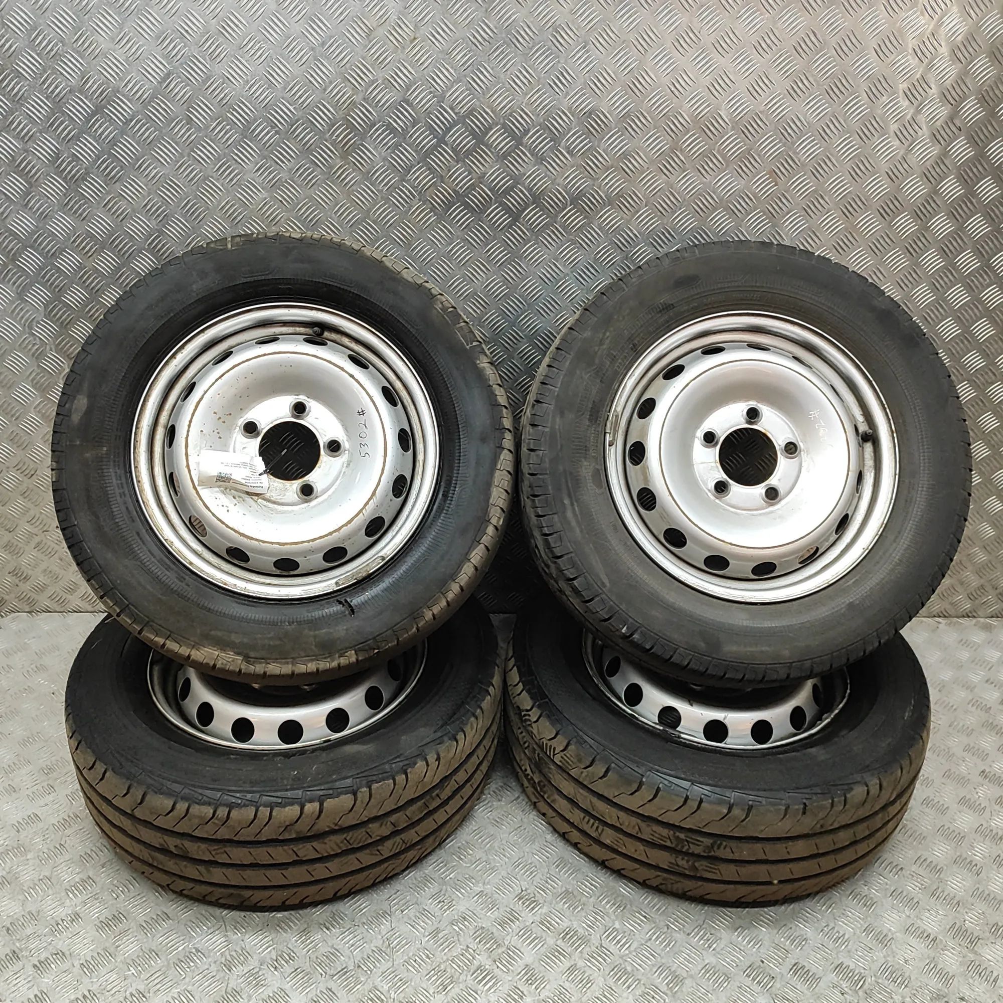 Opel Movano (B) Alloy Wheel Set 403008904R, 403003582R Alloy Wheel Set OPEL MOV...