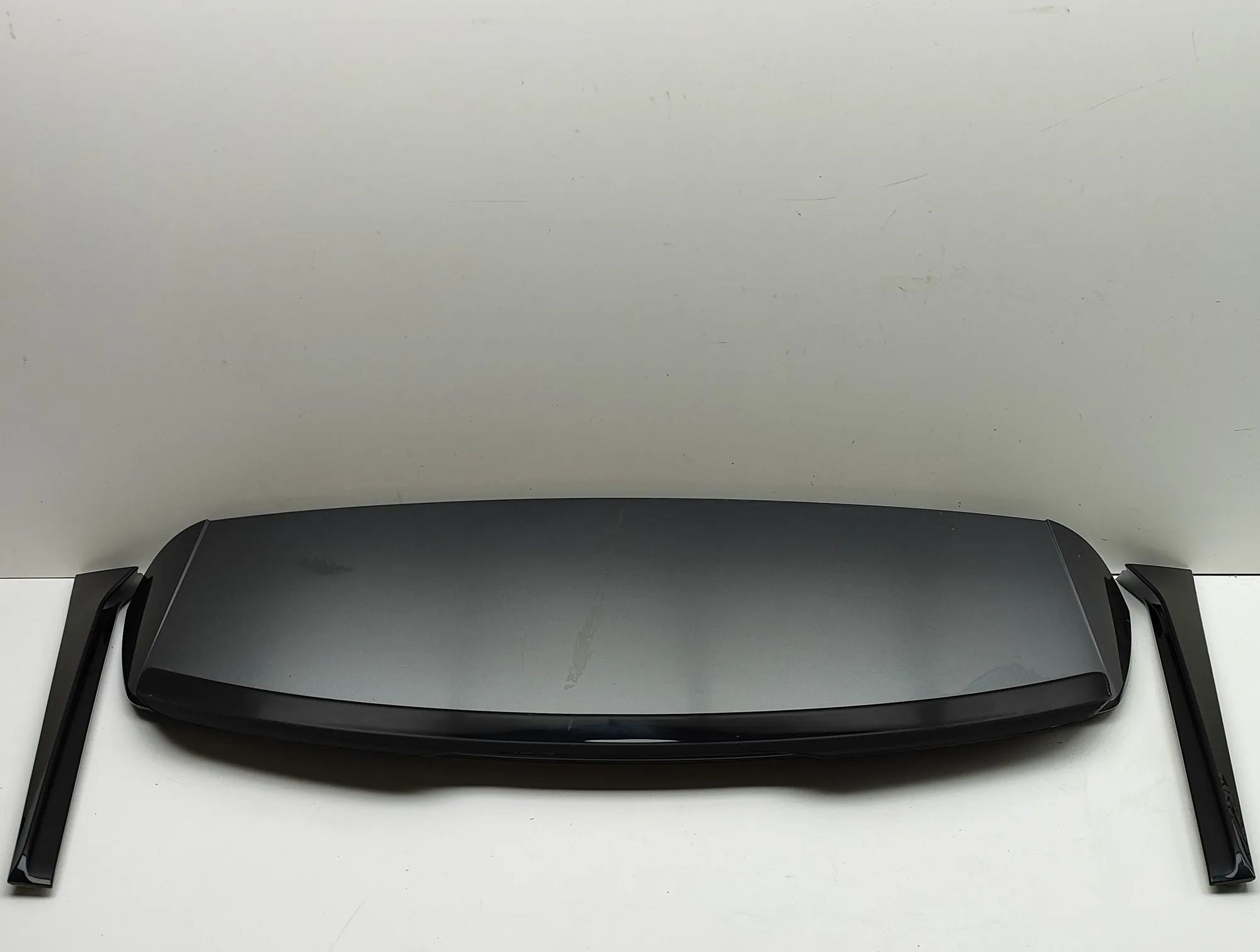 Audi Q8 Tailgate Bootlid Spoiler 4M8827933E, 4M8827933 Tailgate Bootlid Spoiler ...