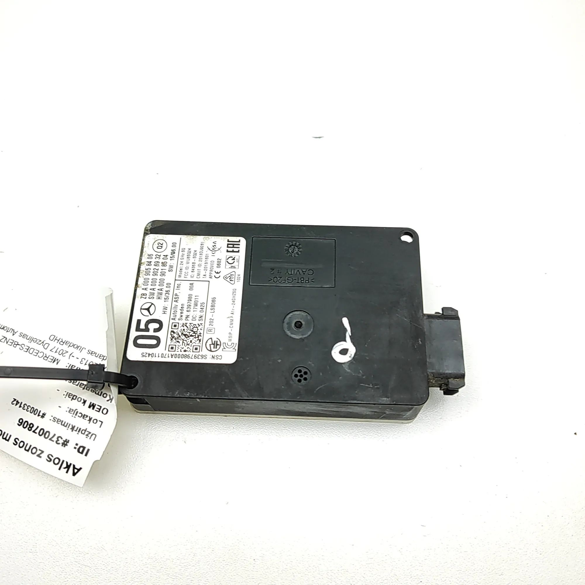 Mercedes-Benz A (W176) Distance Radar Sensor A0009026932, A0009018504, A0009058406 Distance ...