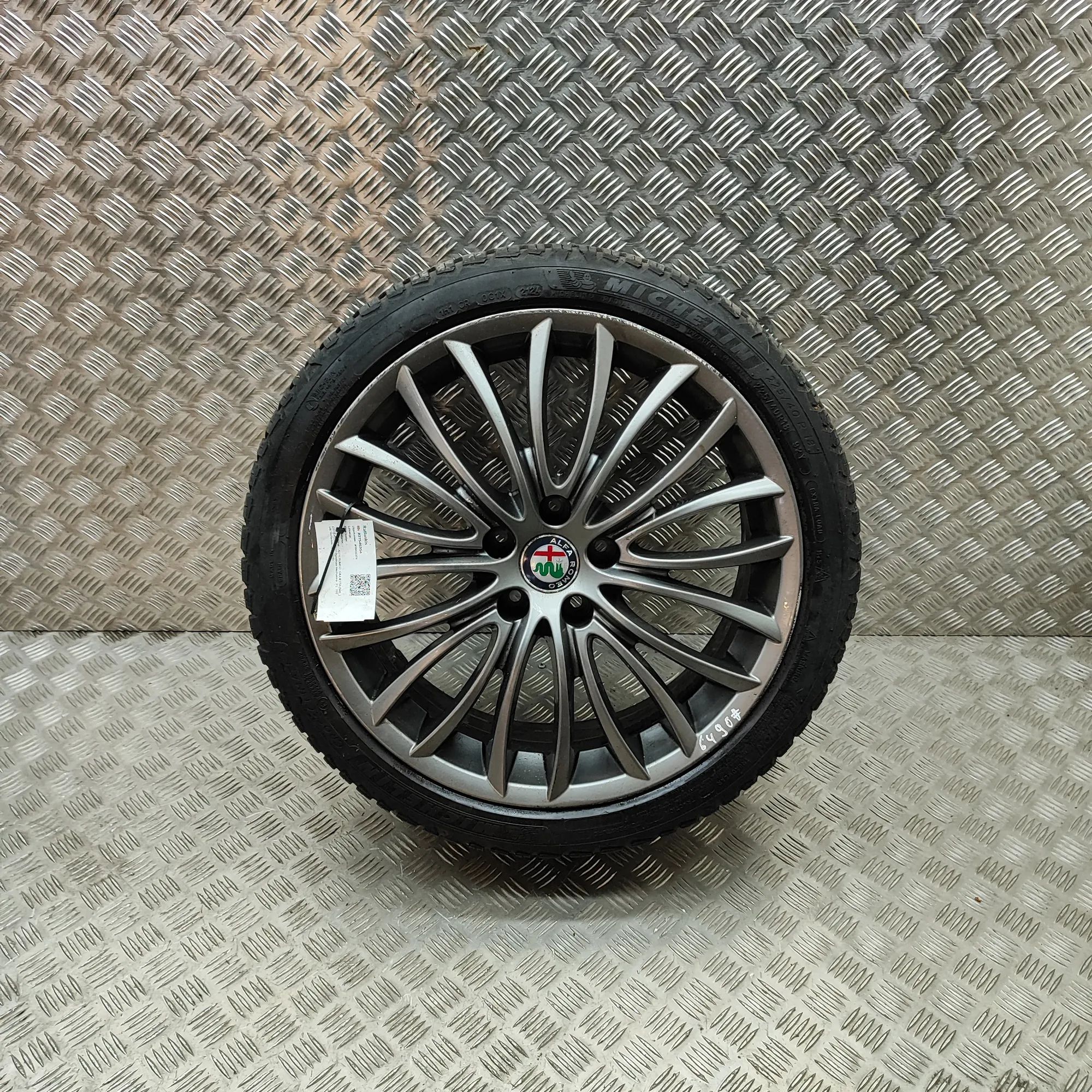 Alfa-Romeo Giulietta (940) Alloy Wheel 156112920 Alloy Wheel ALFA ROMEO GIULIETTA (940...
