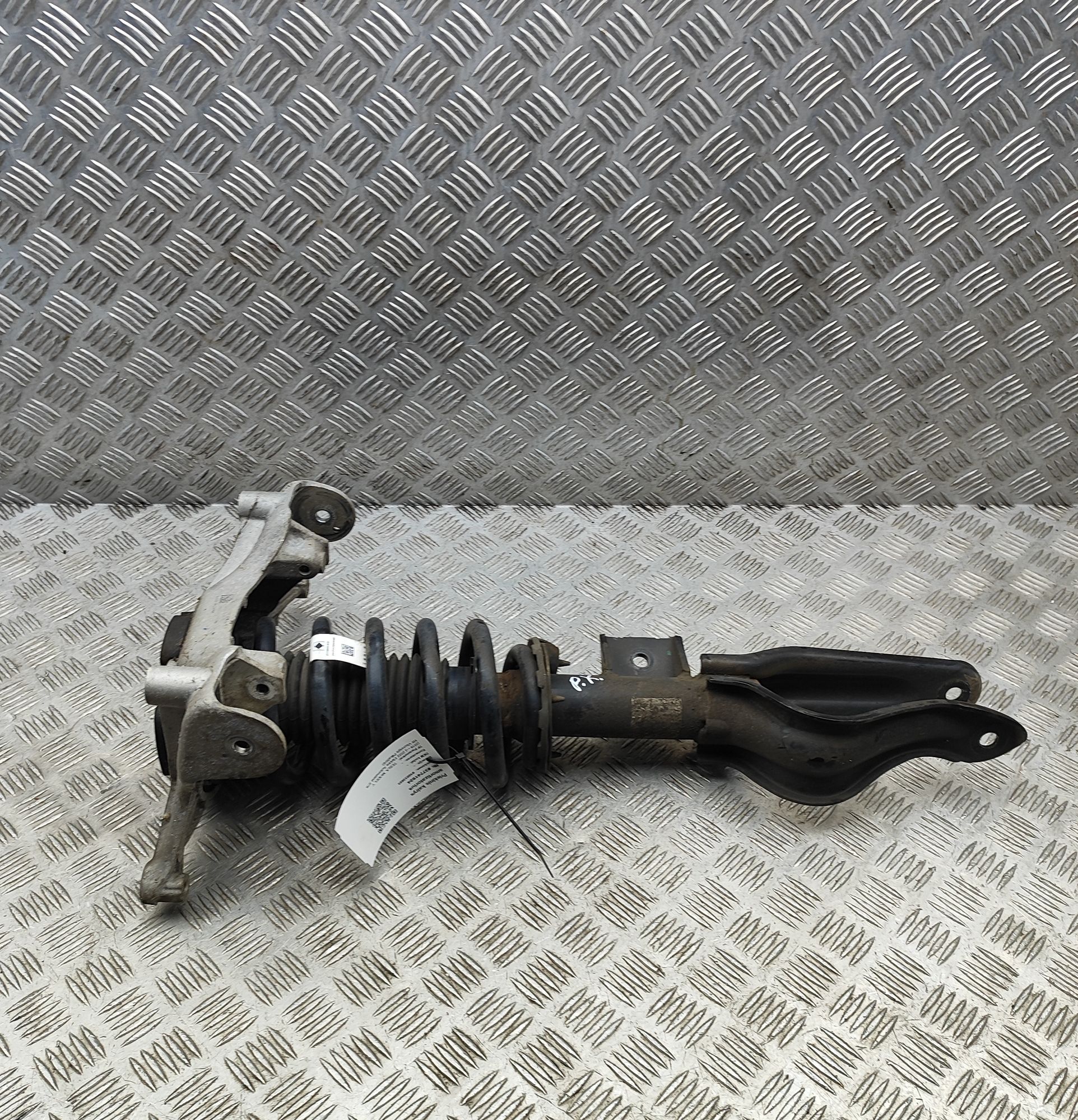 Tesla Model Y Front Left Shock Absorber 1188064-00-B, 1044371-00-D, 1188363-00-E Front ...