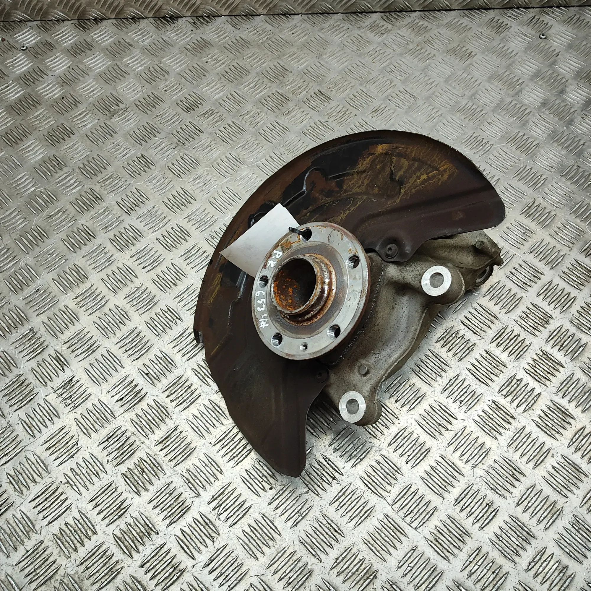 Audi Q4 e-tron Front Left Wheel Hub 1EA400053BA, 1EA407253H Front Left Wheel Hub AU...
