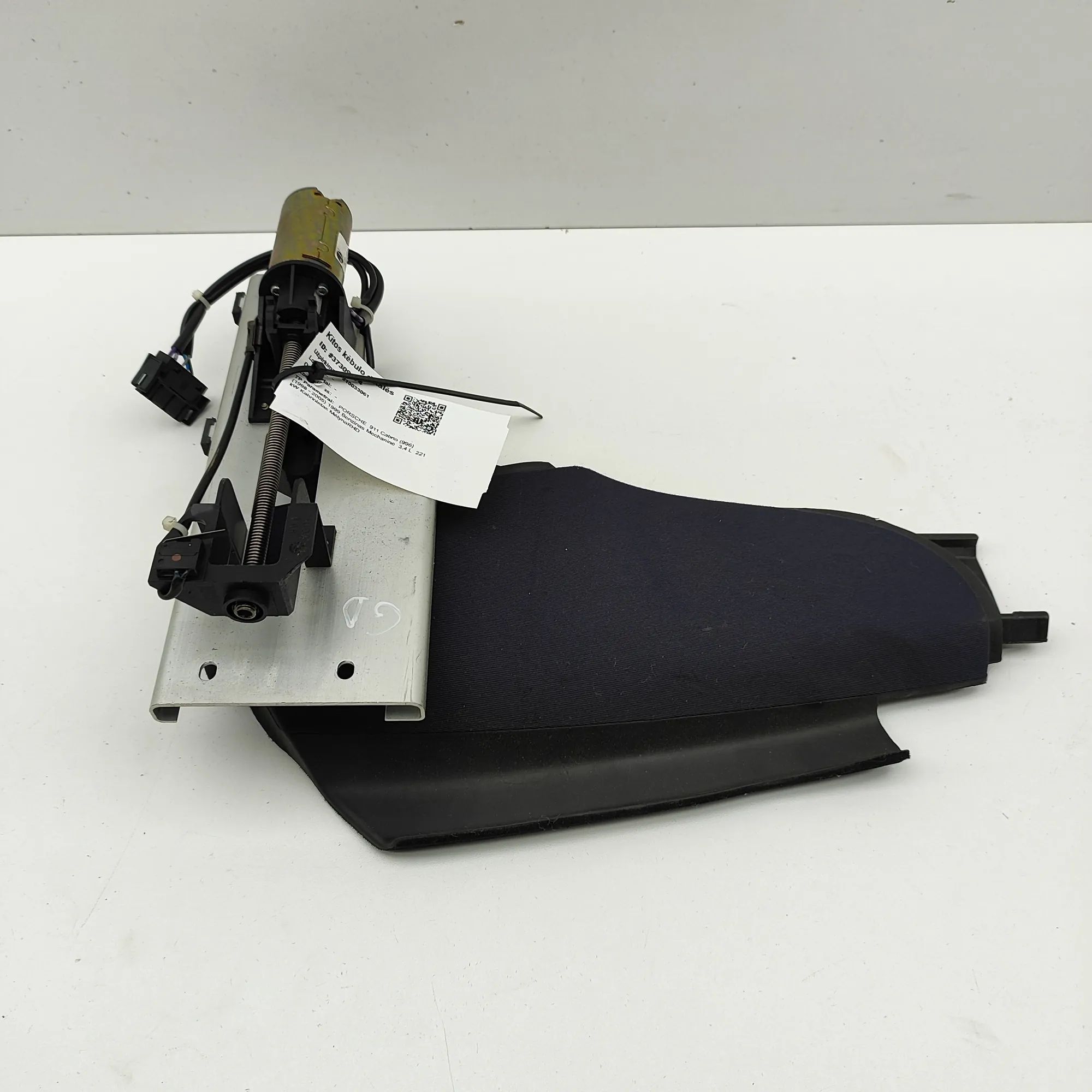 Porsche 911 (996) Roof Folding Mechanism 99656117601, 99662412500 Roof Folding Mechanism...