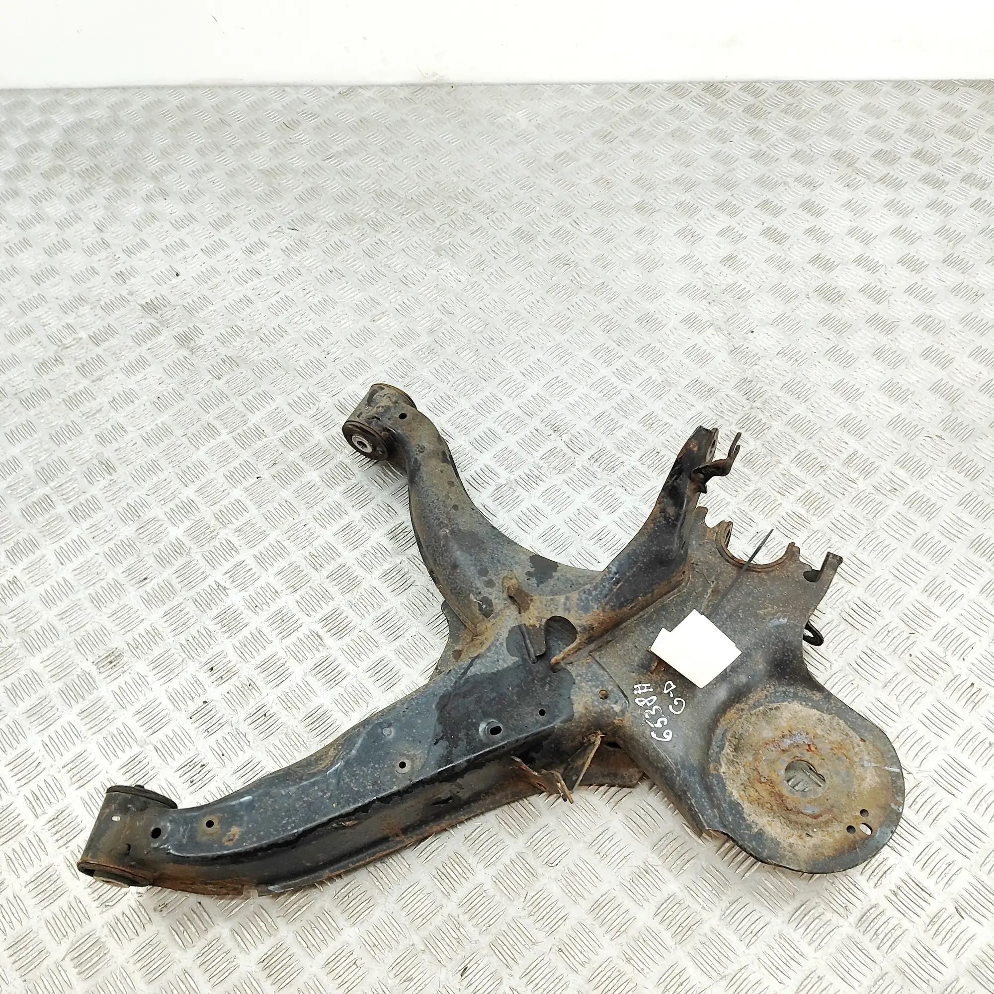 Mercedes-Benz V / Vito / EQV (W447) Rear Right Control Arm A4473505200 Rear Right Control Arm MERCEDES-BEN...