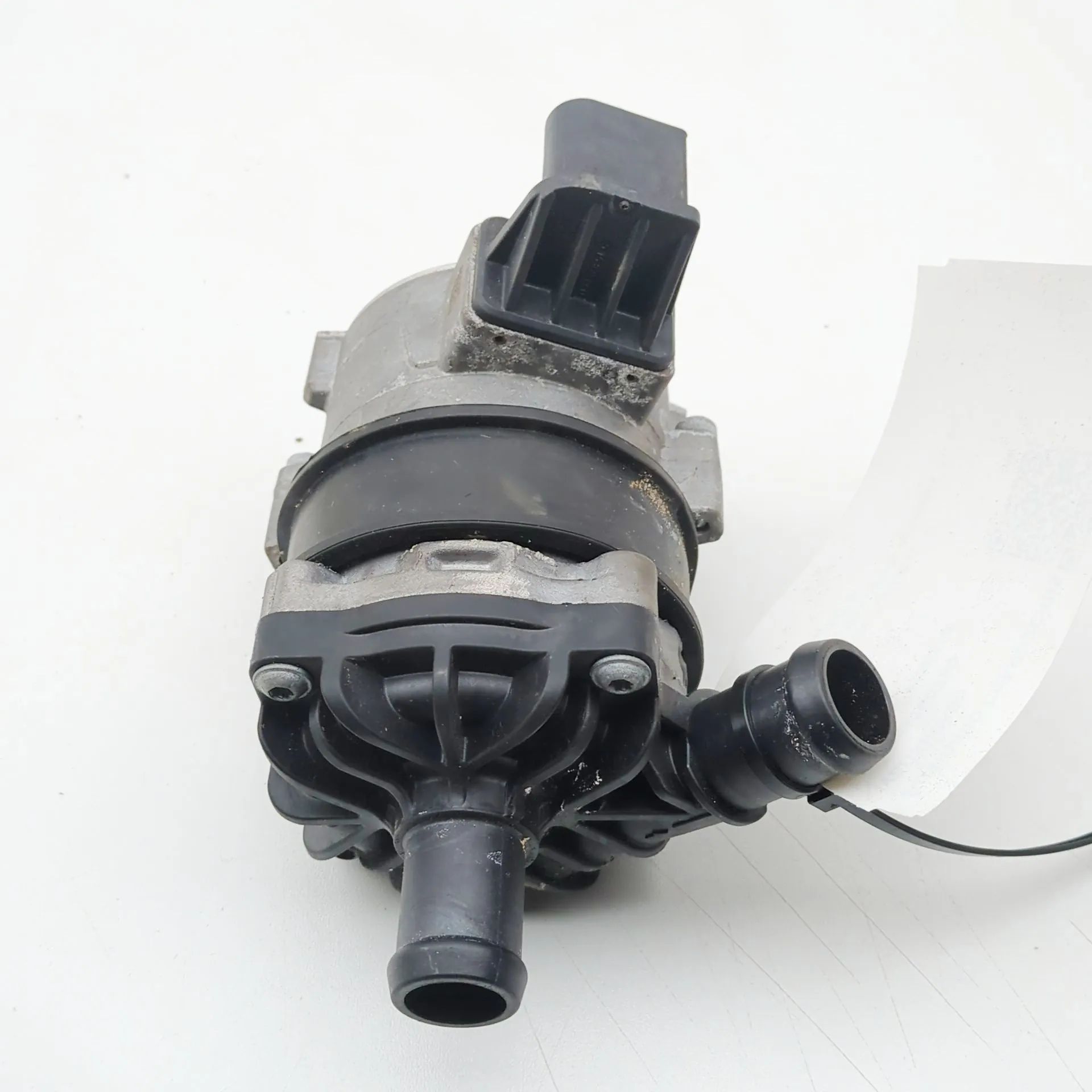 Volkswagen Touareg Auxiliary Water Pump 4M0965567C Auxiliary Water Pump VW TOUAREG (CR7...