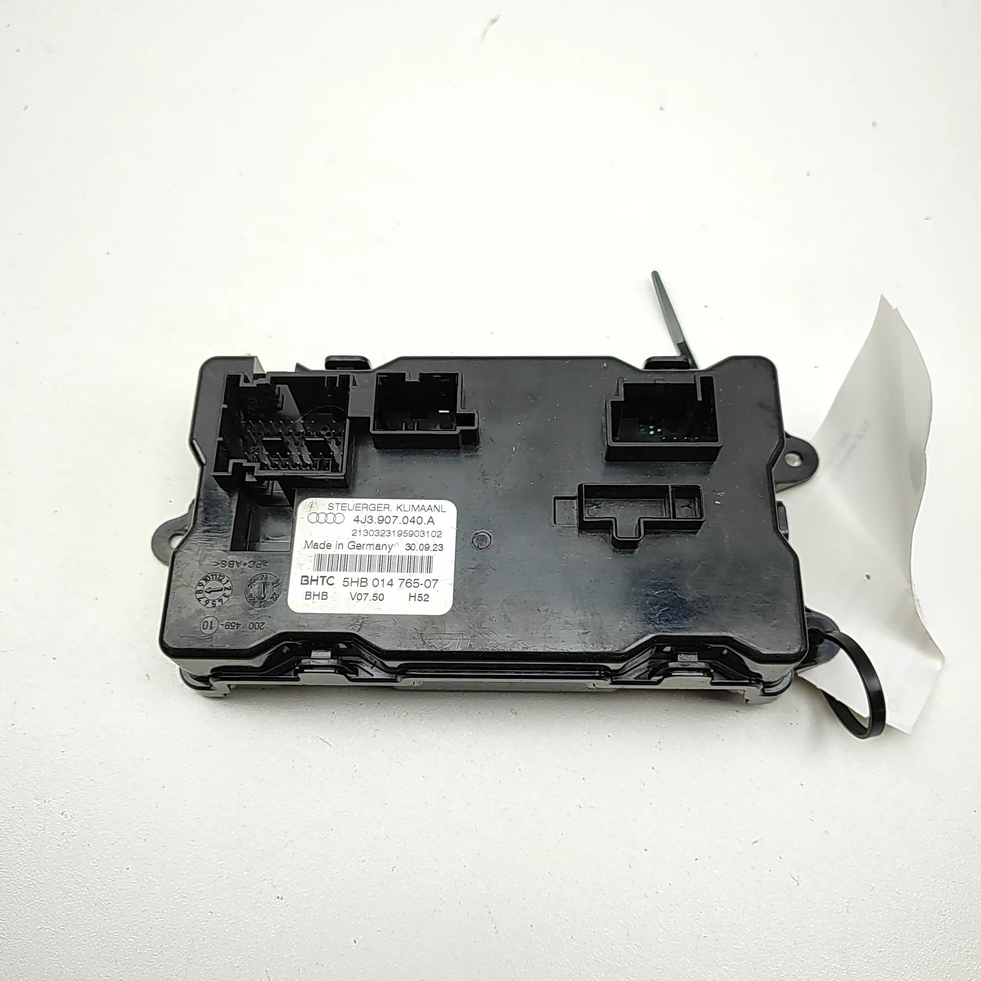 Audi e-tron GT (FW) Climate control unit 5HB014765, 4J3907040A Climate Control Unit AUDI...