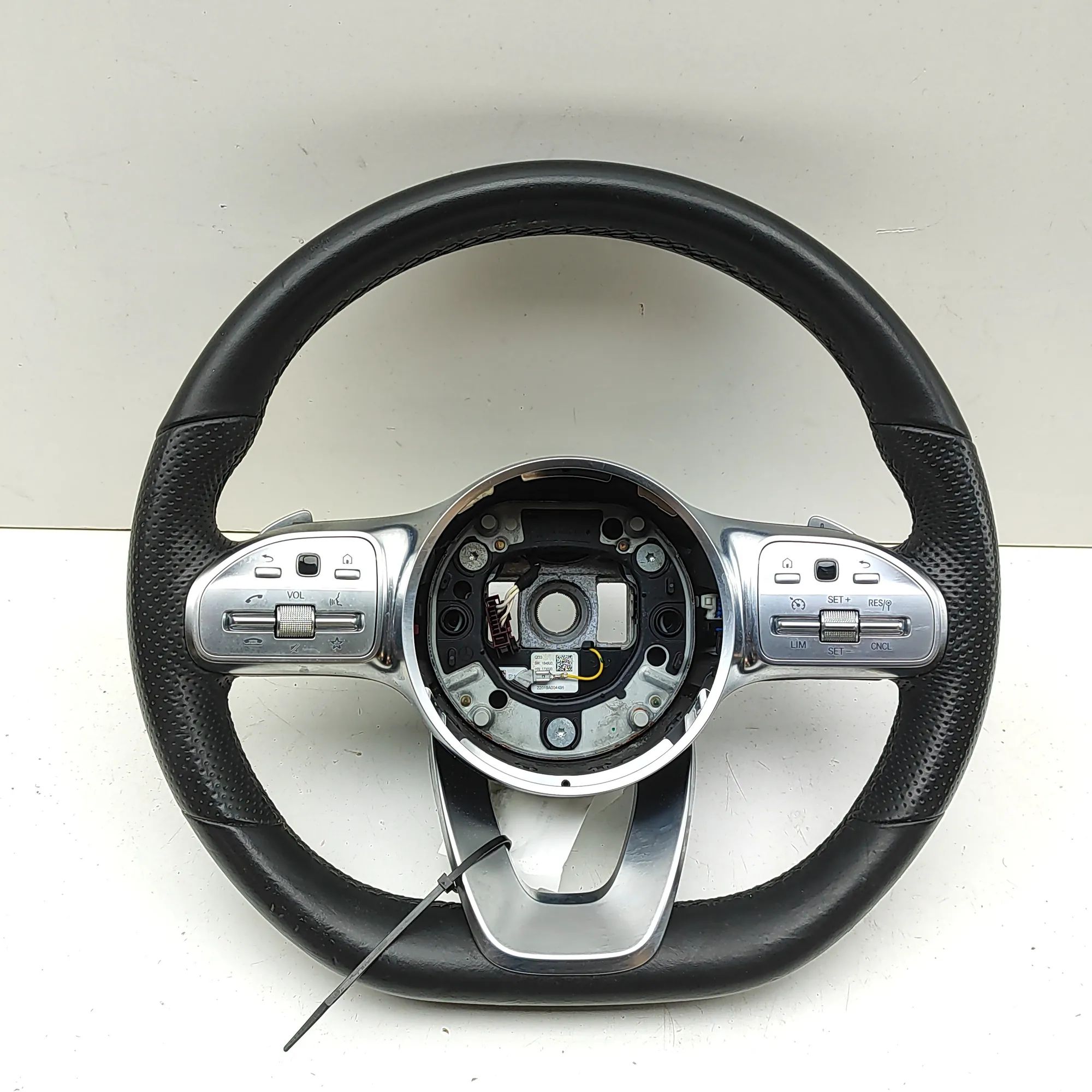 Mercedes-Benz GLC (X253) steering wheel A0004604602, A0050072099 Steering Wheel MERCEDE...