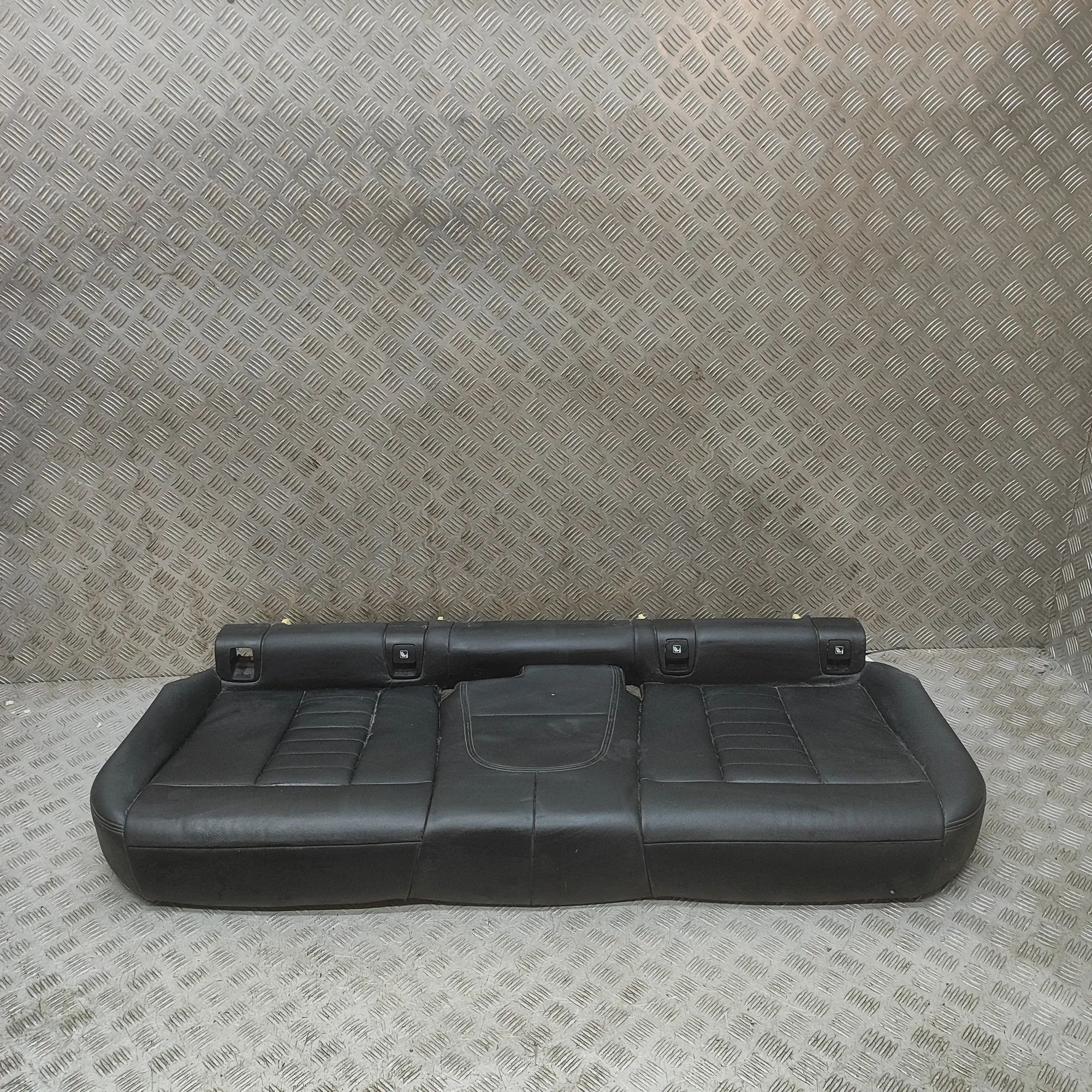 BMW X4 (G02) Takapenkki 7411427 Rear Seat BMW X4 (G02, F98) (2017-...)
...