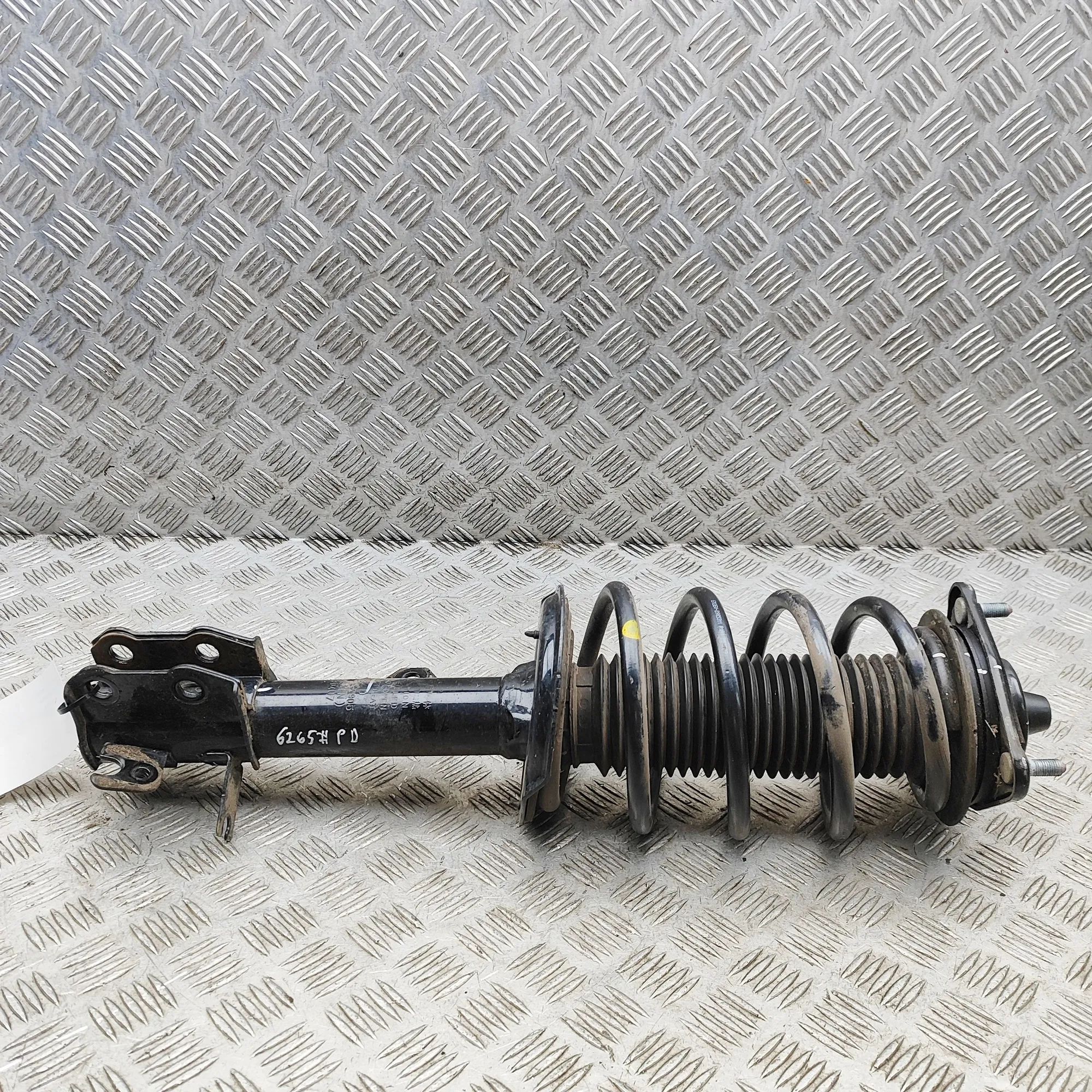 BYD Dolphin Front Right Shock Absorber EM2EU-2905020B-D1 Front Right Shock Absorber BY...